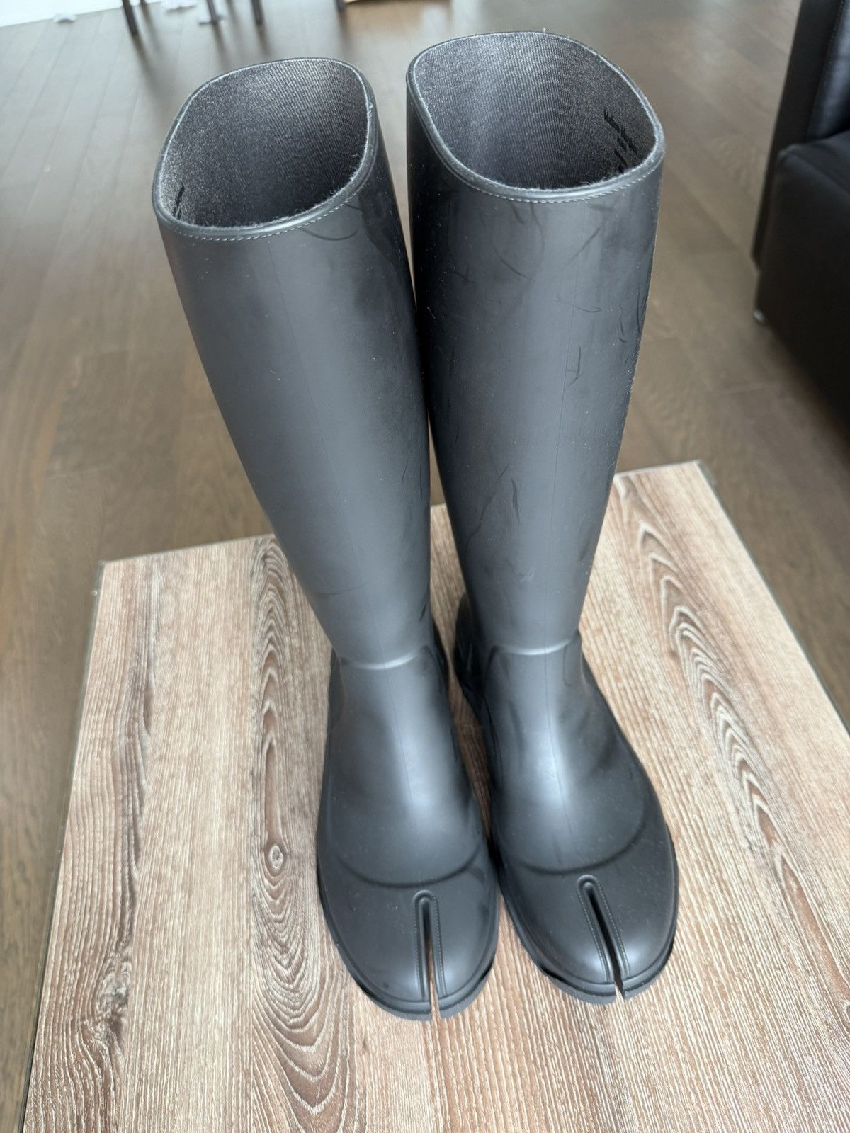 Maison Margiela Maison Margiela Tabi Rain Boots Size US 7 / EU 40 - 1 Thumbnail