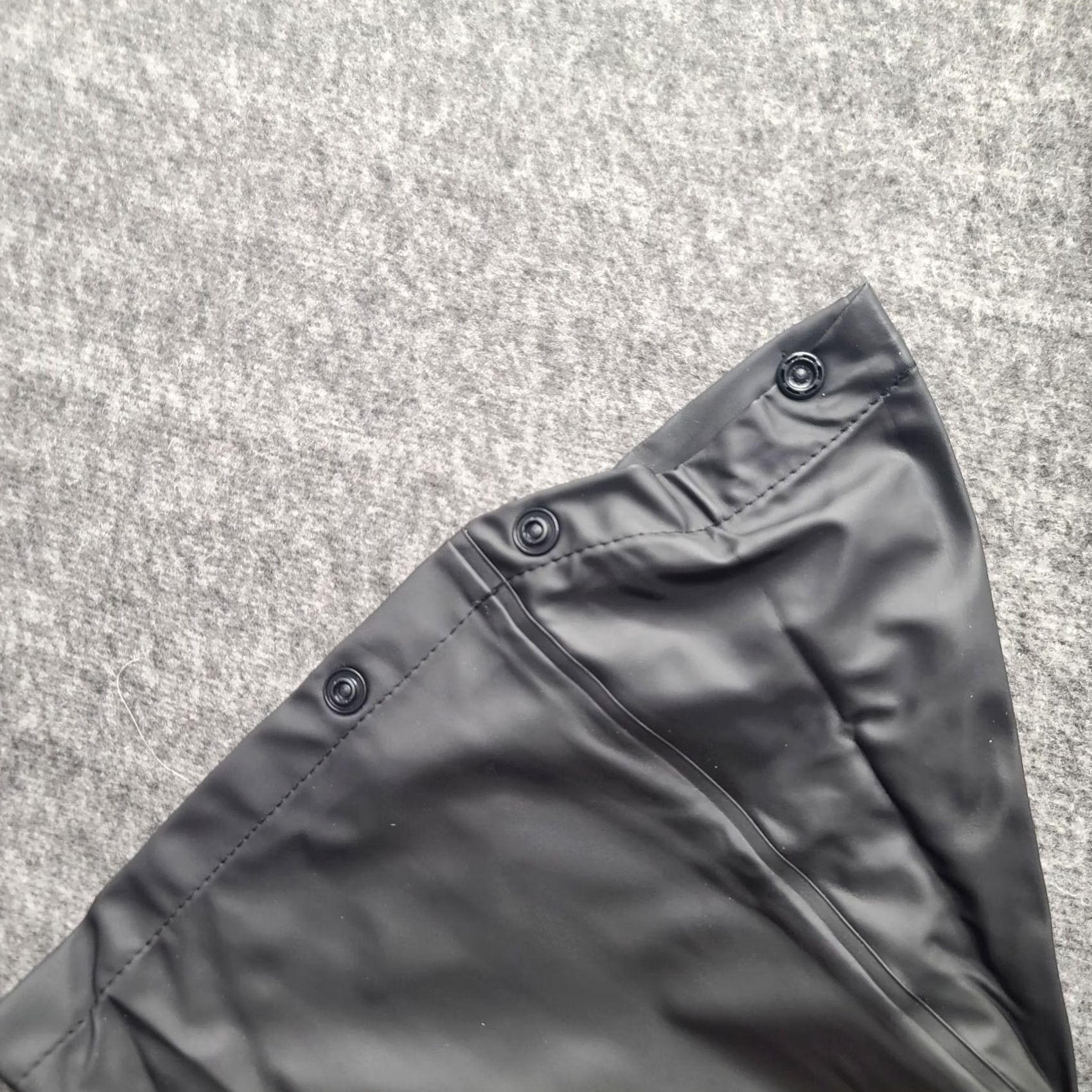 Helly Hansen Helly Hansen Rain Pants Mens L Black Waterproof Workwear Packable Performance Pants Mens Regular Inseam 32 in Size US 33 - 6 Thumbnail