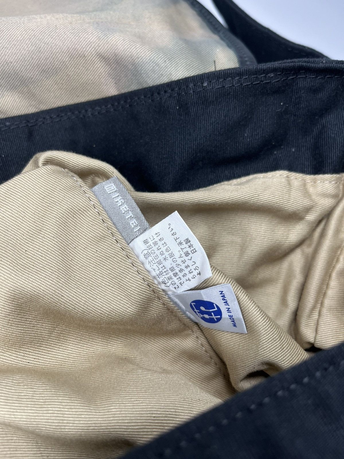 Takeo Kikuchi Authentic Takeo Kikuchi Massenger Bag Size ONE SIZE - 11 Thumbnail