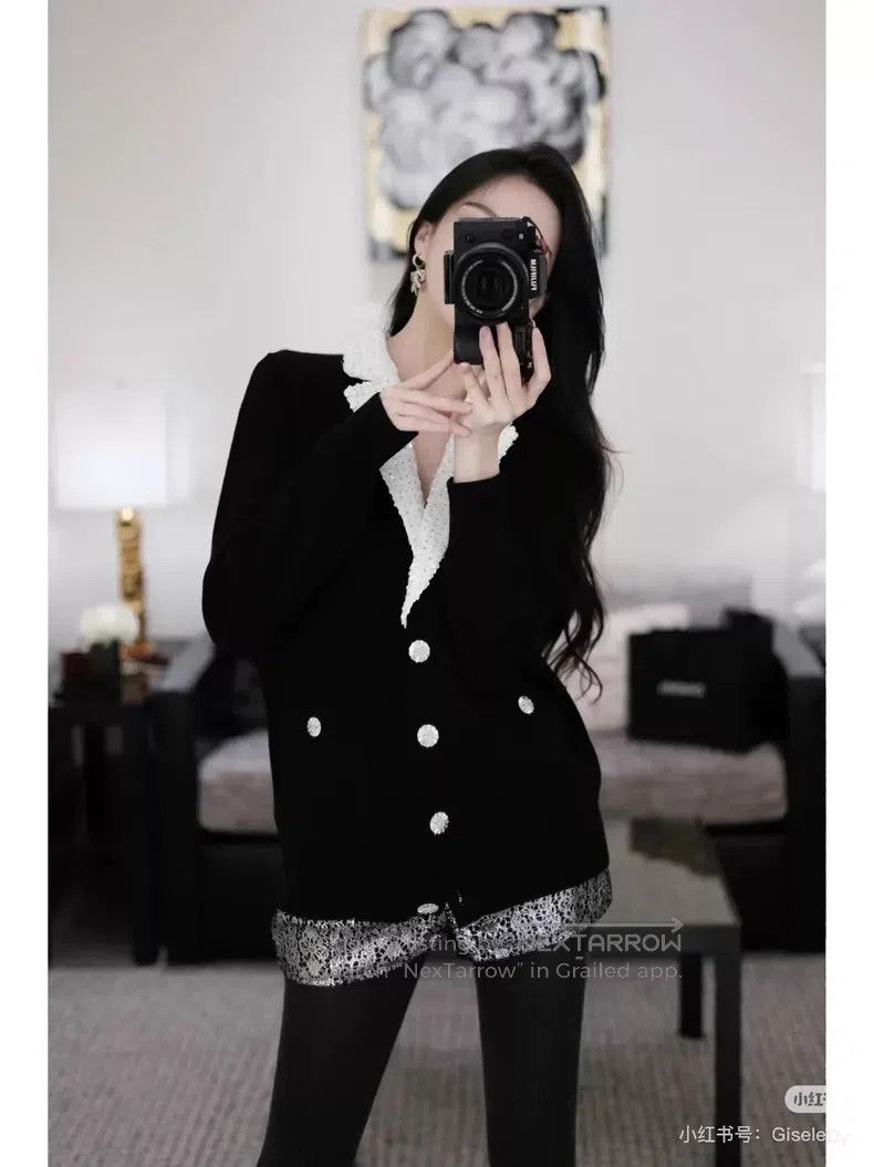 Chanel Chanel 23C Monte Carlo black and white contrast colour seq Size M / US 6-8 / IT 42-44 - 7 Thumbnail
