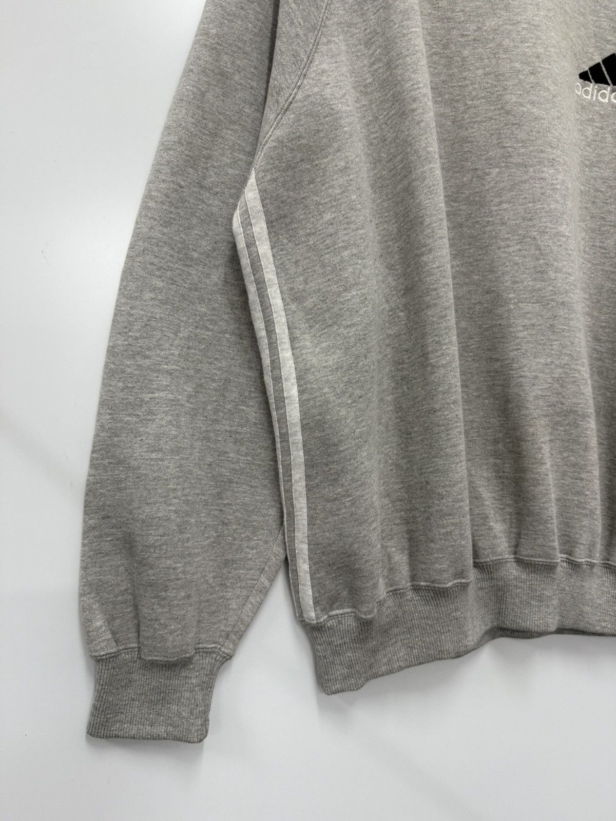 Adidas 🔥 Vtg 90's Adidas Three Stripes Roundneck Sweatshirt - L Size US L / EU 52-54 / 3 - 3 Thumbnail
