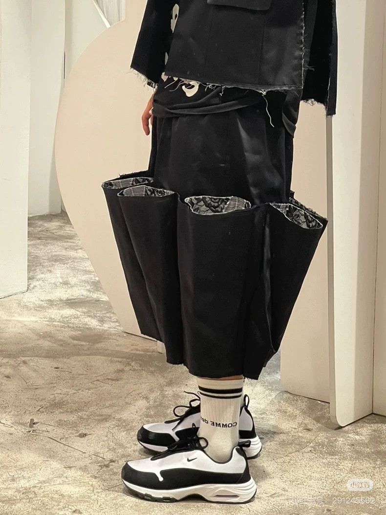 Comme des Garcons Comme Des Garcons size XS Half skirt Size 24" / US 00 / IT 34 - 8 Thumbnail
