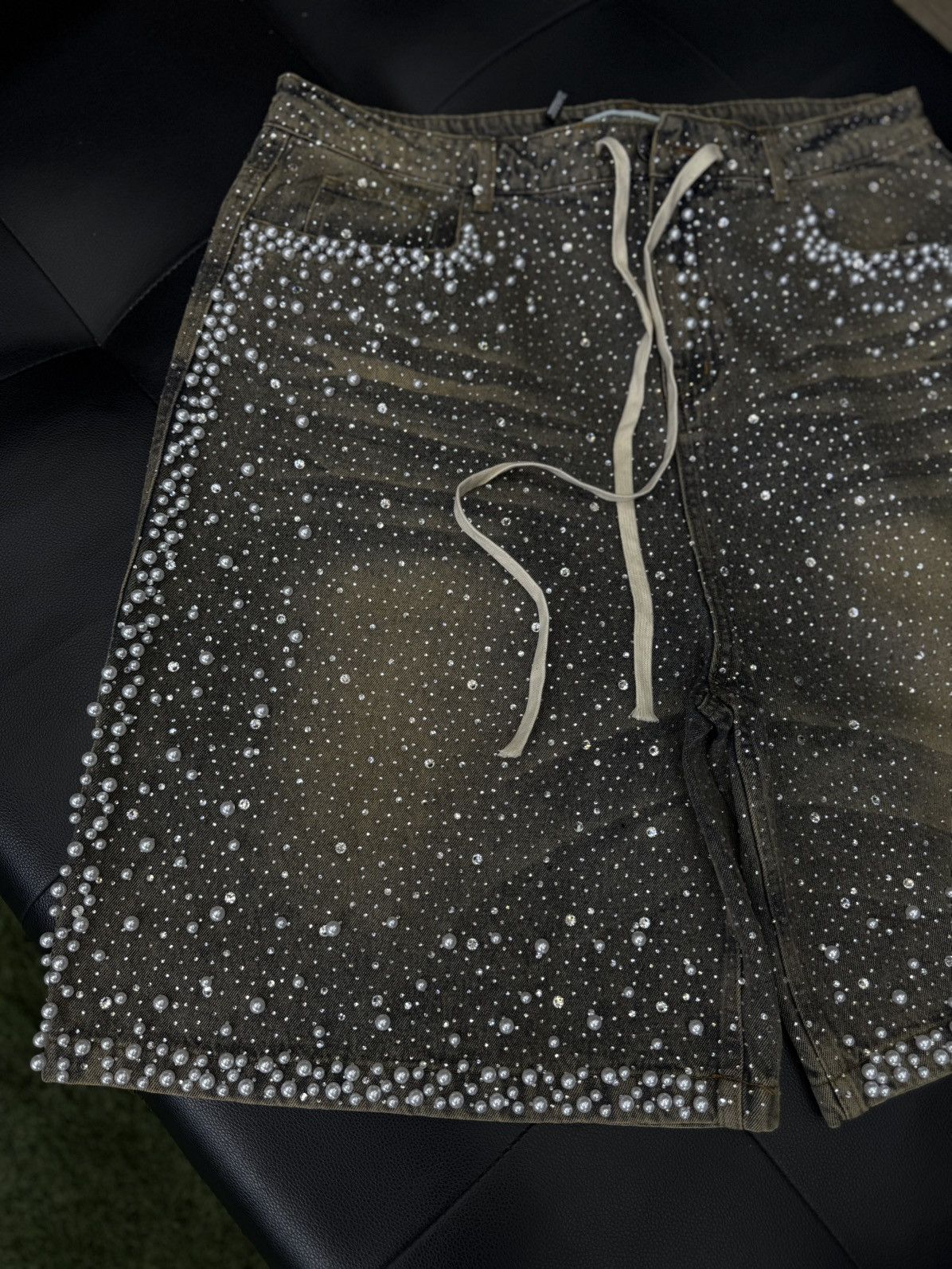 Vale Vale Valley Denim Blue Rhinestone Shorts Size 36 (NEW) Size US 36 / EU 52 - 2 Thumbnail