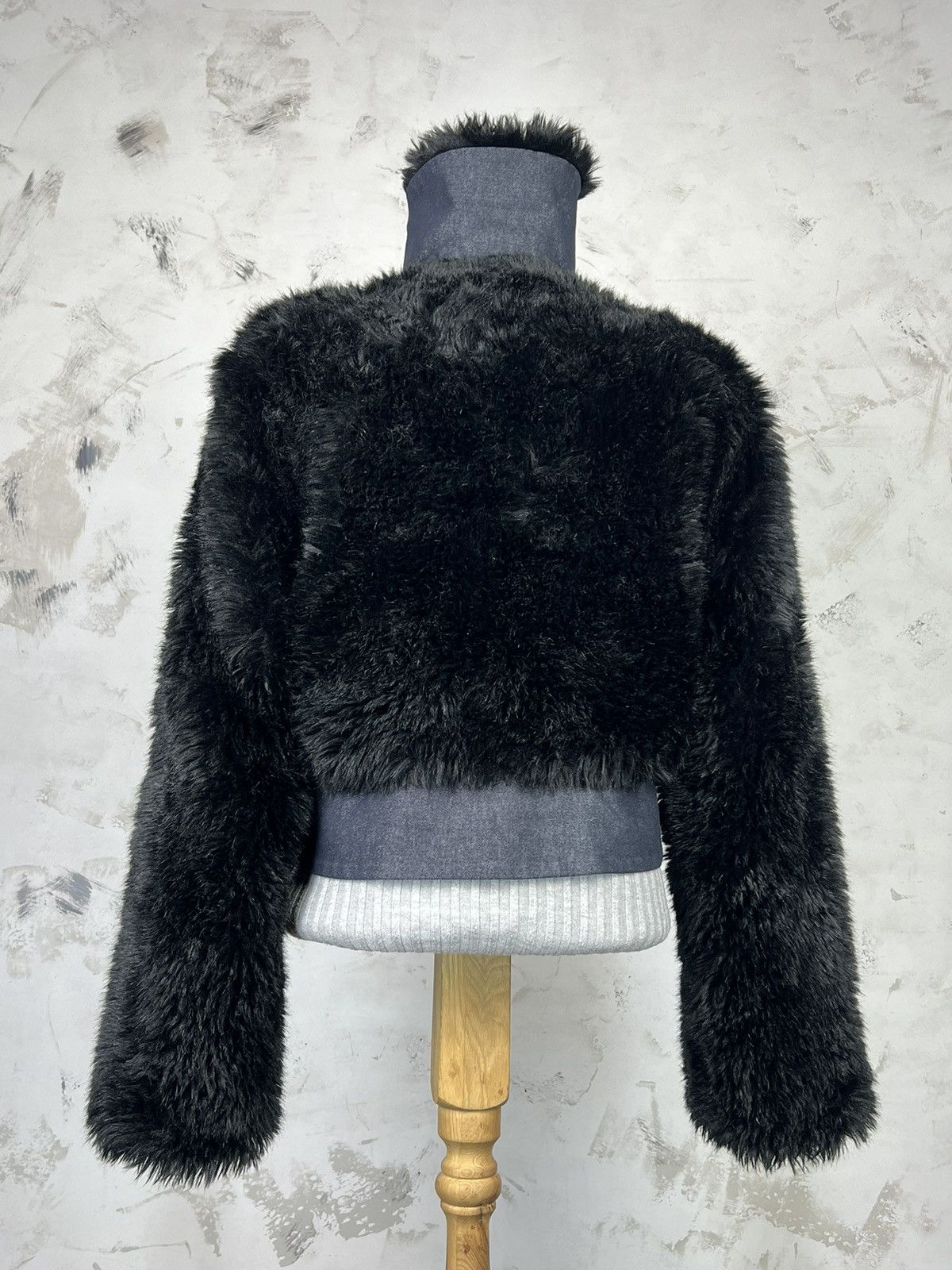 Ferre Vintage Ferre Jeans Black Faux Fur Jacket Size M Size M / US 6-8 / IT 42-44 - 4 Thumbnail