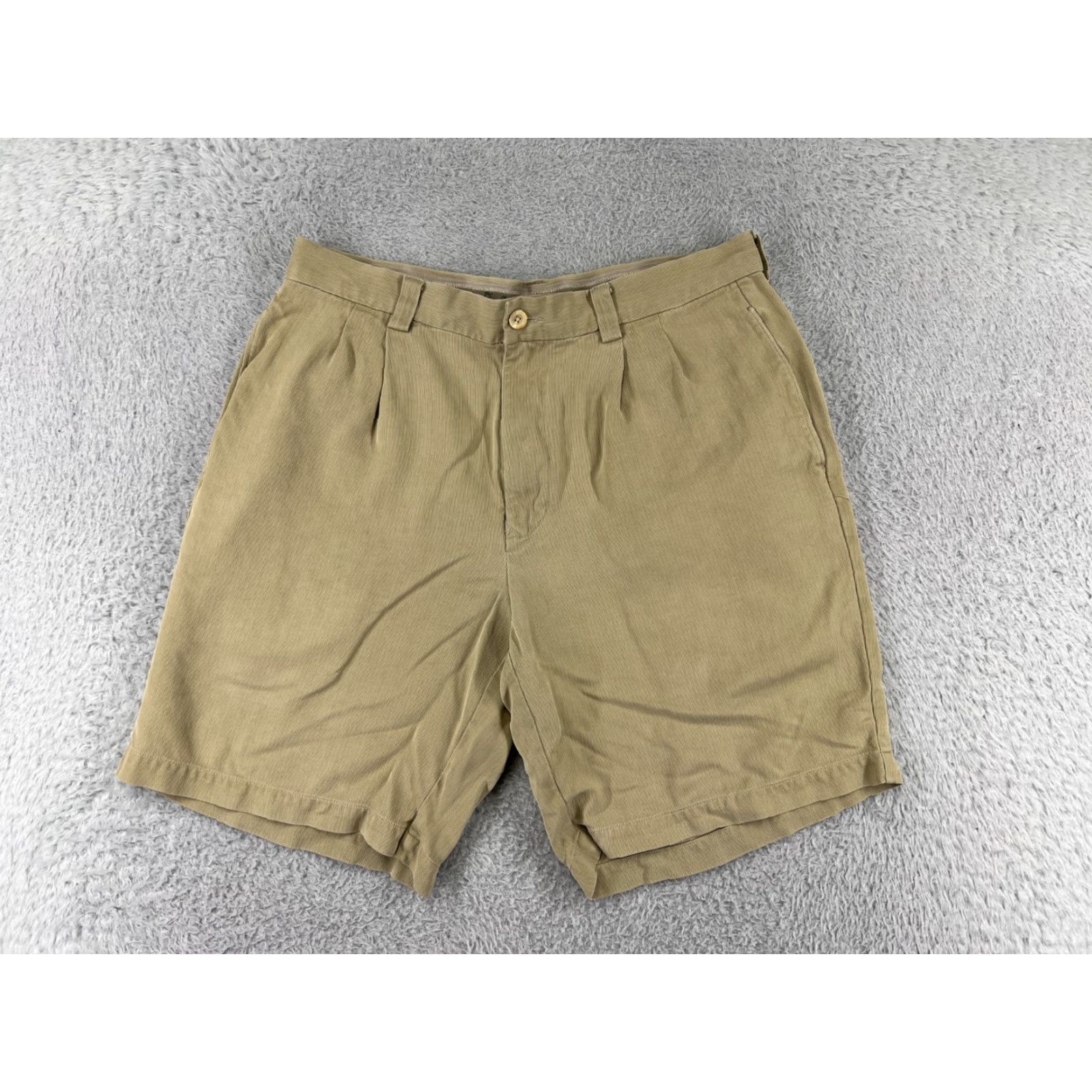 Tommy Bahama Tommy Bahama Shorts Men 32 Beige Silk Pleated RELAX Beach Vacation Resort Golf Size US 32 / EU 48 - 2 Thumbnail