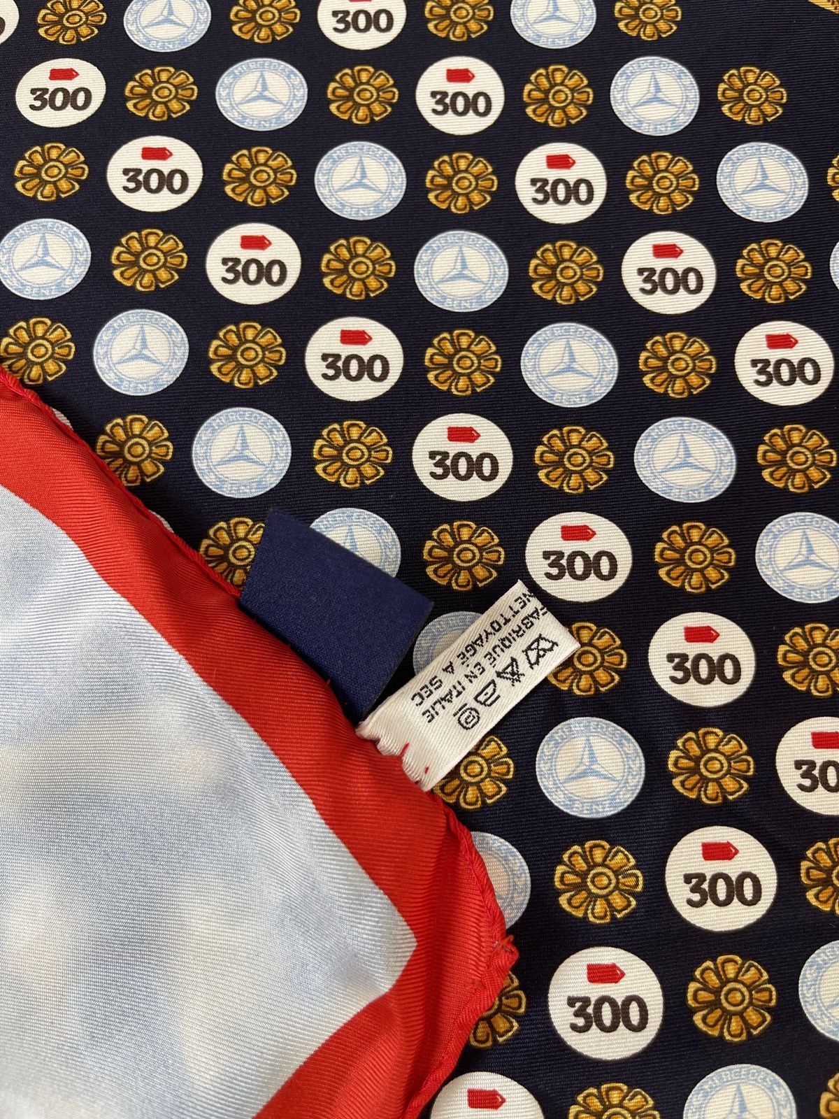 Mercedes-Benz Mercedes-Benz Collection Classic 1000 miglia silk scarf rare Size ONE SIZE - 12 Thumbnail