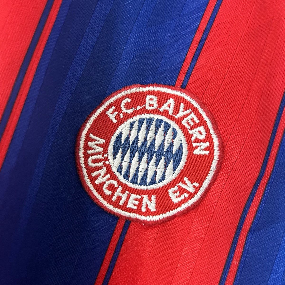 Adidas Bayern Munich jersey 1995 vintage rare adidas Size US XL / EU 56 / 4 - 6 Thumbnail