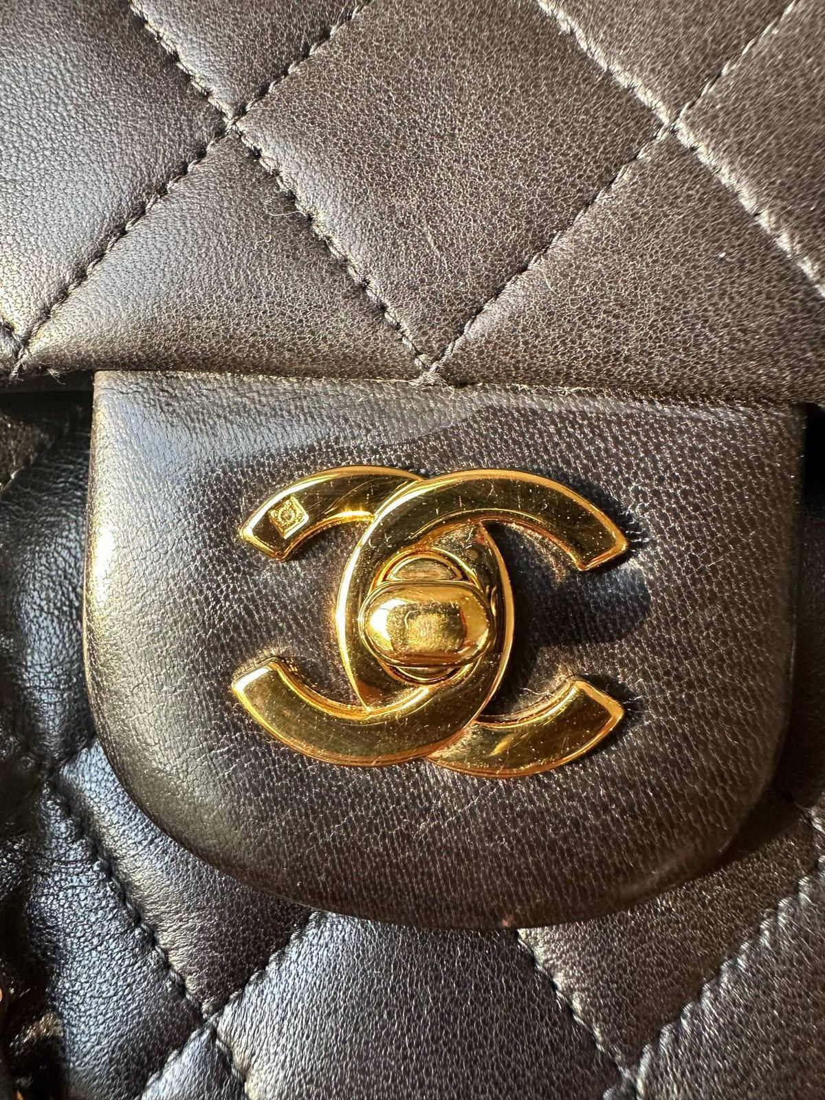 Chanel Chanel Vintage Series 3 Medium Lambskin Flap - GHW Size ONE SIZE - 16 Thumbnail