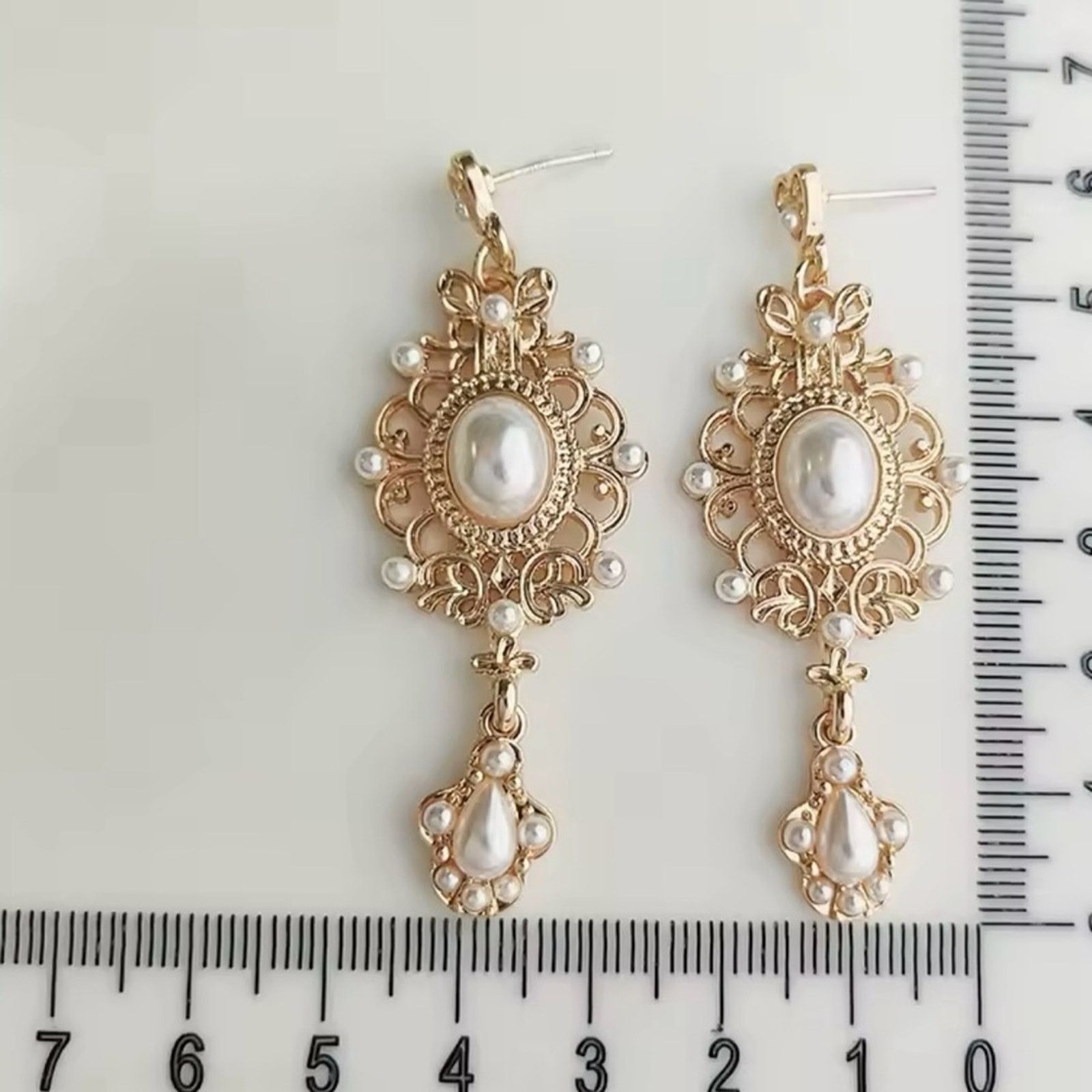 Other Vintage Palace Women's Golden Pearl Drop Earrings Baroque Size ONE SIZE - 4 Thumbnail