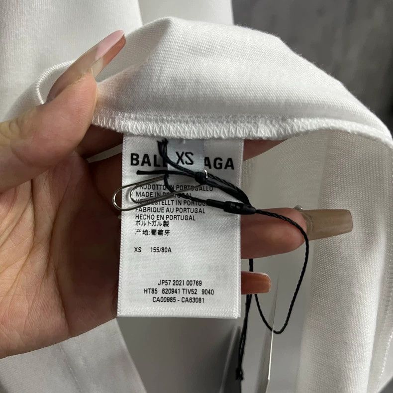Balenciaga Balenciaga White Logo White Solid Cola Pattern Printed Rou Size US XS / EU 42 / 0 - 3 Thumbnail