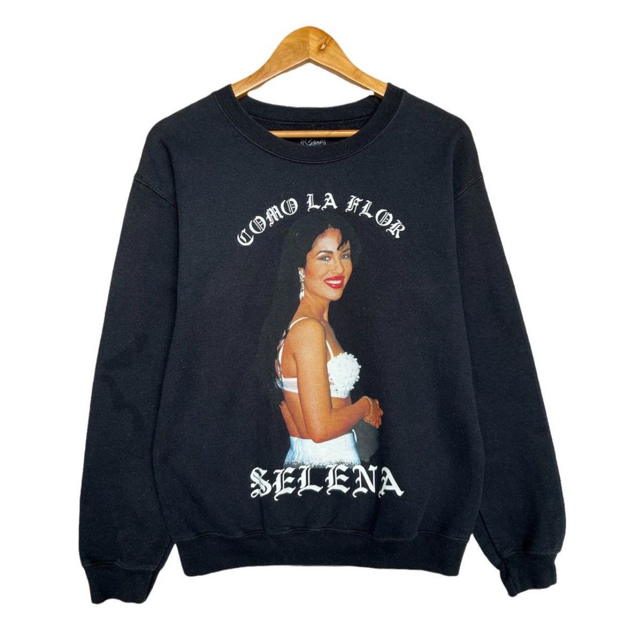 Selena Como La Alor Sweatshirt Selena Crewneck Selena Small Tops