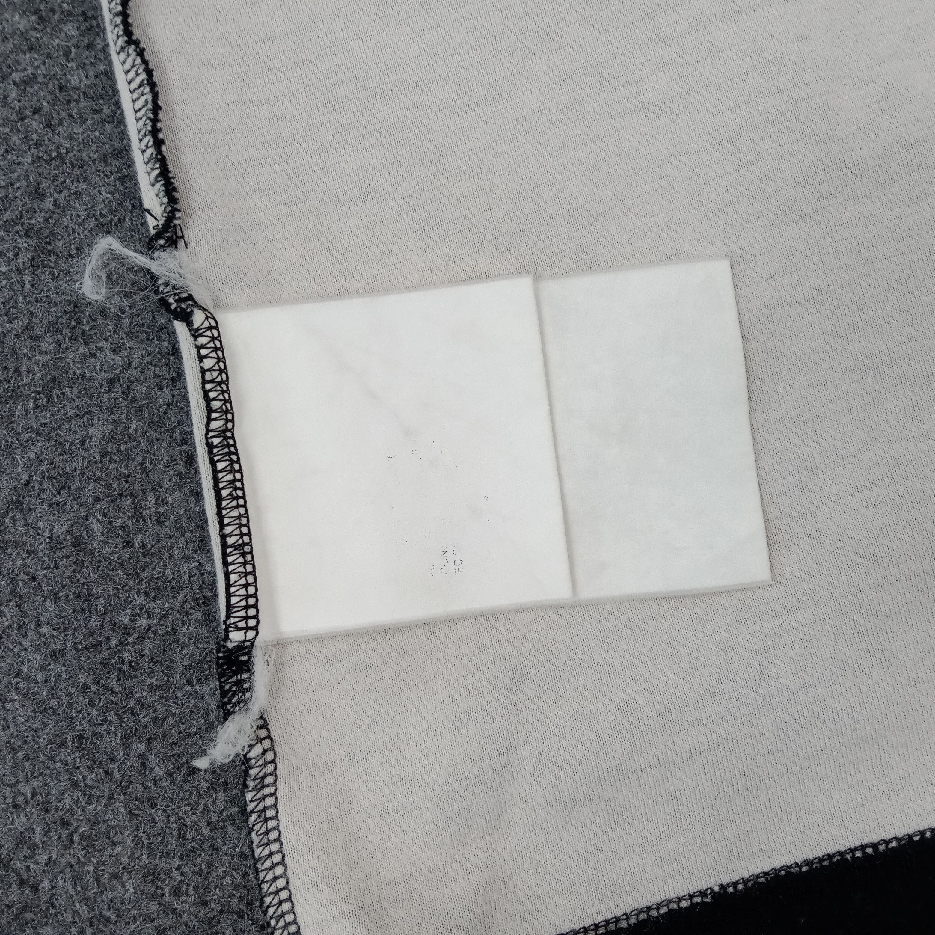 Comme des Garcons Homme Plus Comme Des Garcons Reversible France Route SS04 Polos C267N23 Size US M / EU 48-50 / 2 - 6 Thumbnail