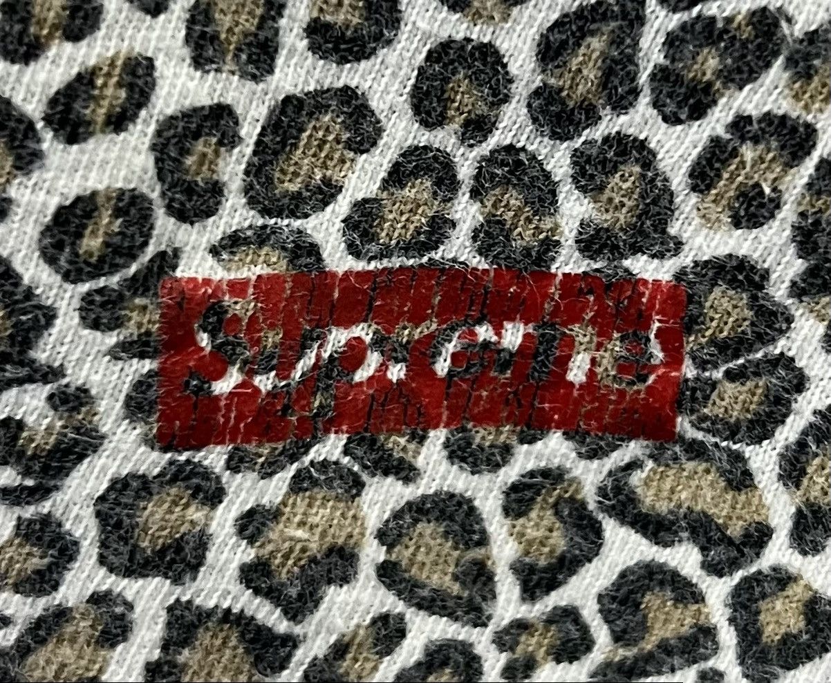 Hanes × Supreme HANES SUPREME LEOPARD PATTERN SHIRT Size US L / EU 52-54 / 3 - 3 Thumbnail