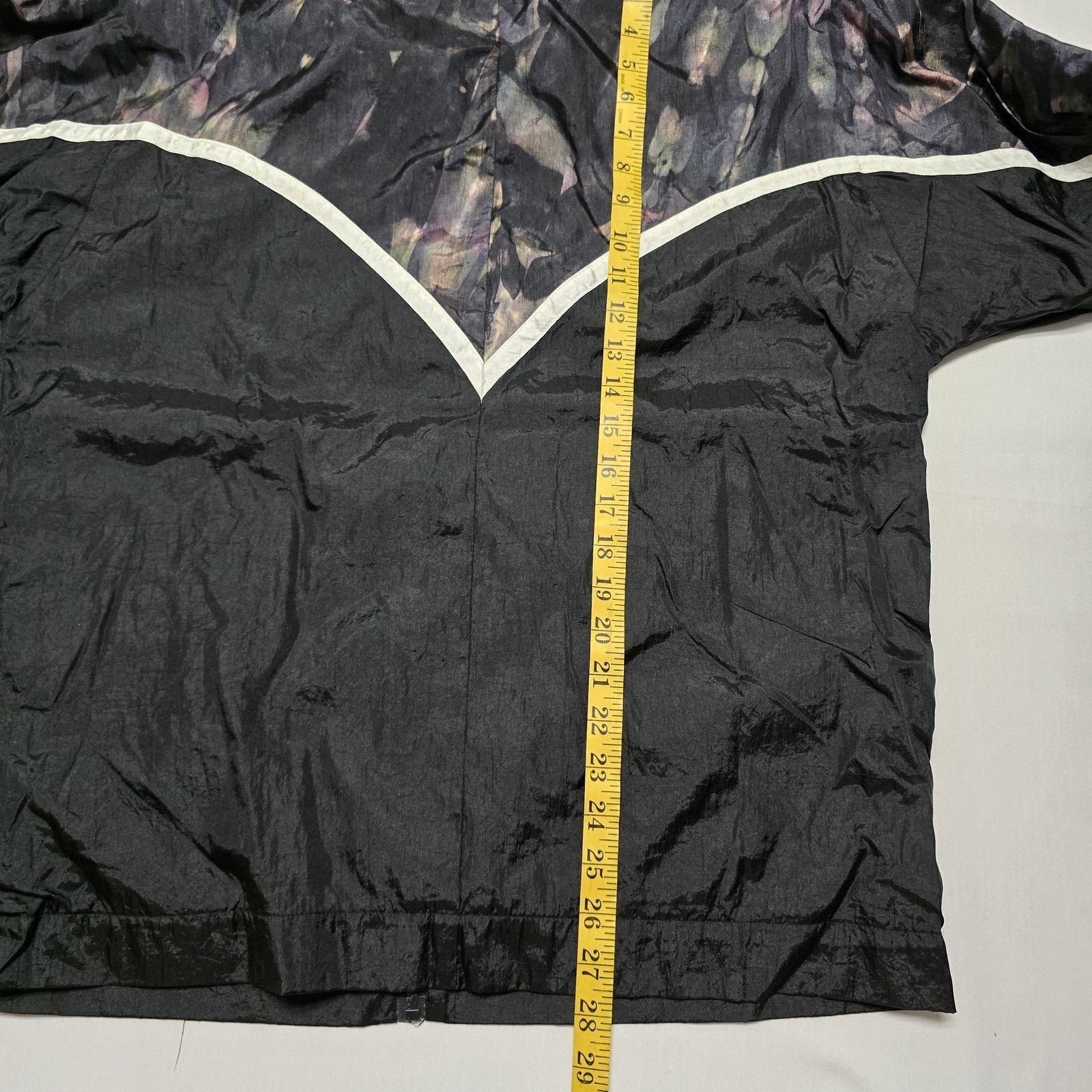 Avon Celli Vintage Avon Jacket M Abstract Windbreaker Nylon 90s Retro Size US M / EU 48-50 / 2 - 13 Thumbnail