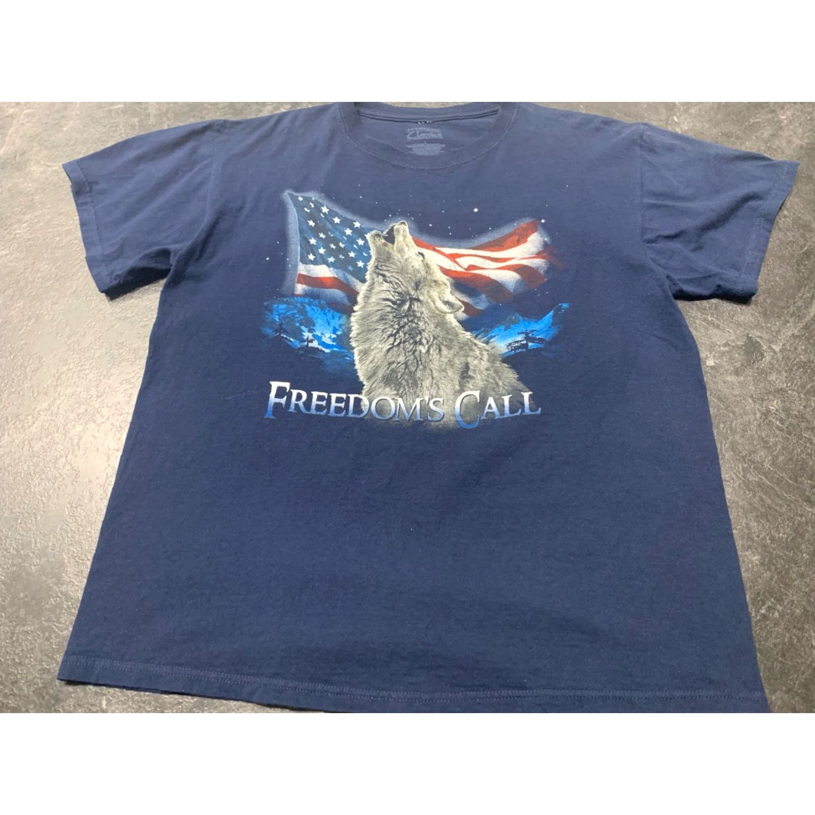 Vintage Authentic Classics Men's T-Shirt Size Large Blue USA Flag Patriotic Graphic Tee Size US L / EU 52-54 / 3 - 2 Thumbnail