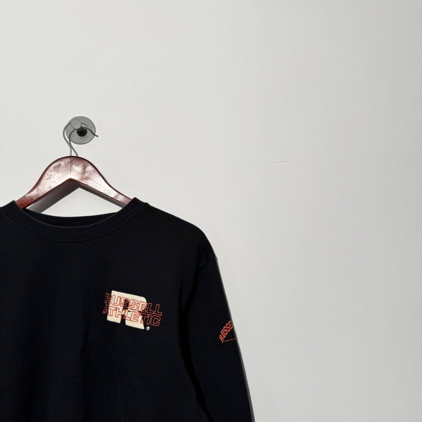 Russell Athletic × Vintage Vintage Russell Athletic Unisex Cotton Crewneck Size S Size US S / EU 44-46 / 1 - 6 Thumbnail