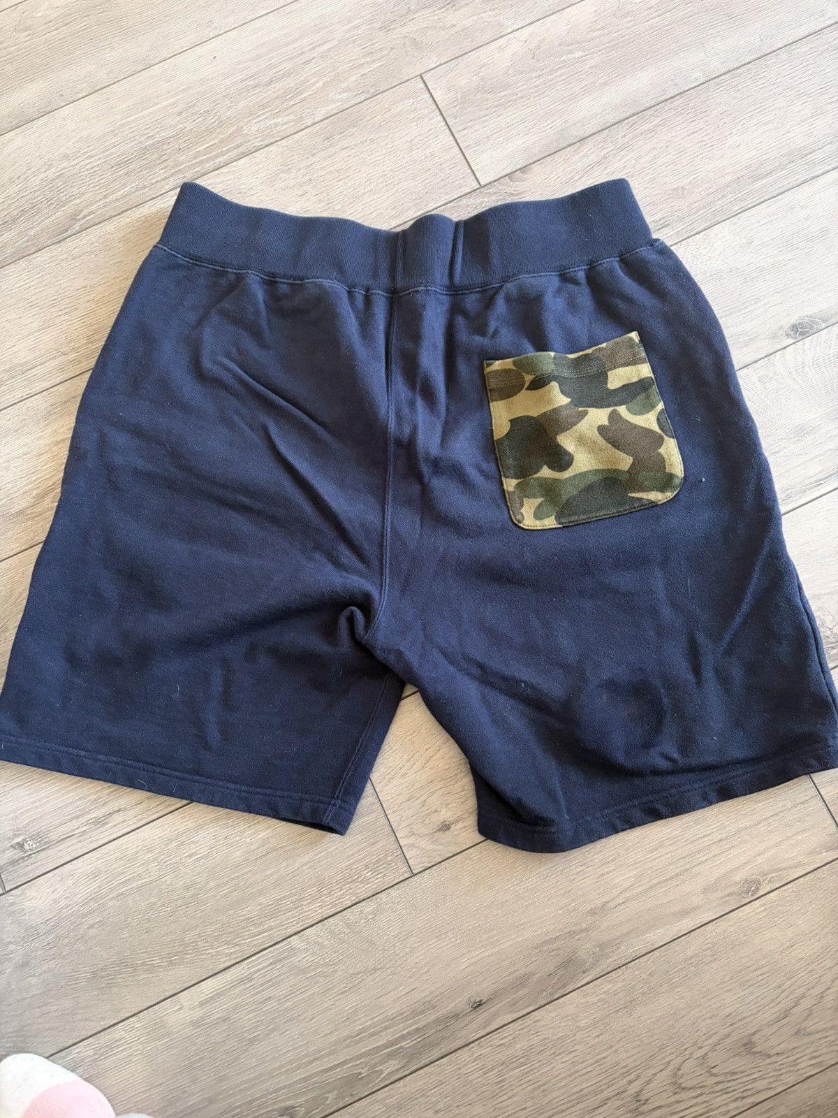 Bape Bape shorts size XL Size US 36 / EU 52 - 2 Thumbnail
