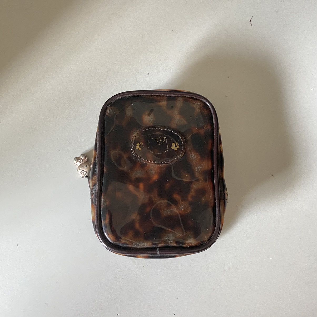 Japanese Brand × Vintage Y2K Hello Kitty Digital Camera Pouch Size ONE SIZE - 1 Thumbnail