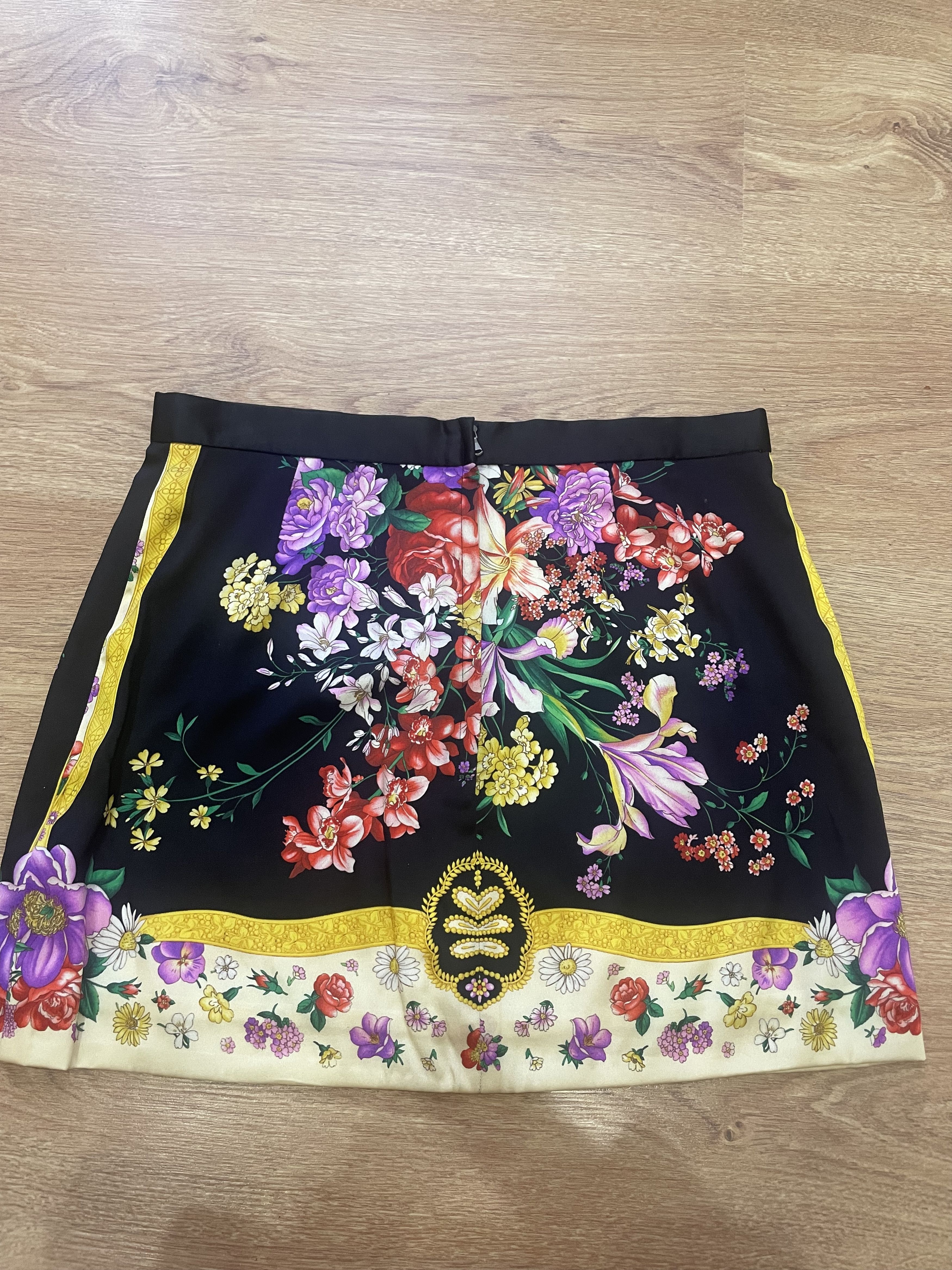 Dolce & Gabbana Skirt Size M / US 6-8 / IT 42-44 - 2 Thumbnail