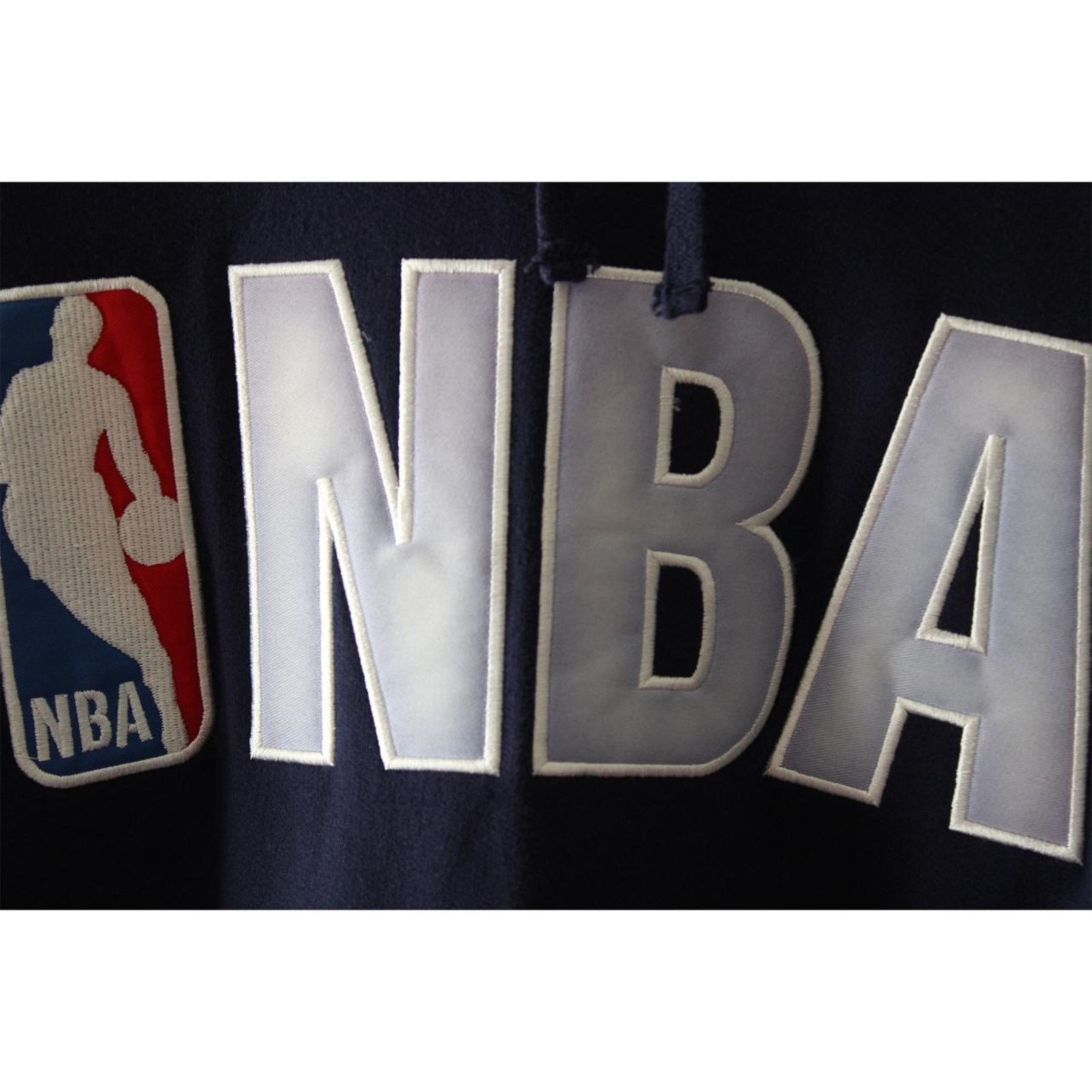 NBA Vintage Y2K Blue NBA Graphic pull-over Hoodie Size US M / EU 48-50 / 2 - 6 Thumbnail