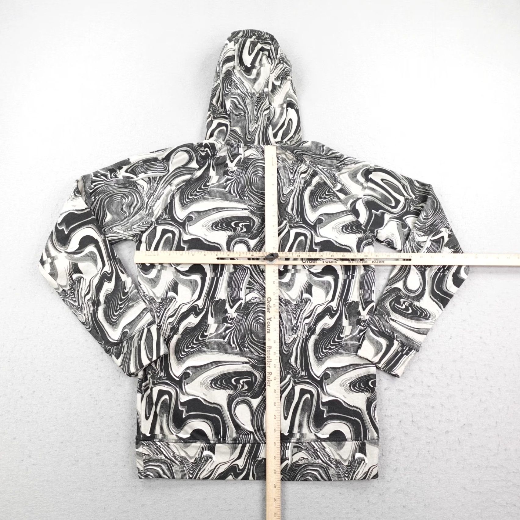 Gymshark Gymshark Hoodie Mens M Black White Marble Dye Pullover Sweatshirt Athletic Size US M / EU 48-50 / 2 - 6 Thumbnail
