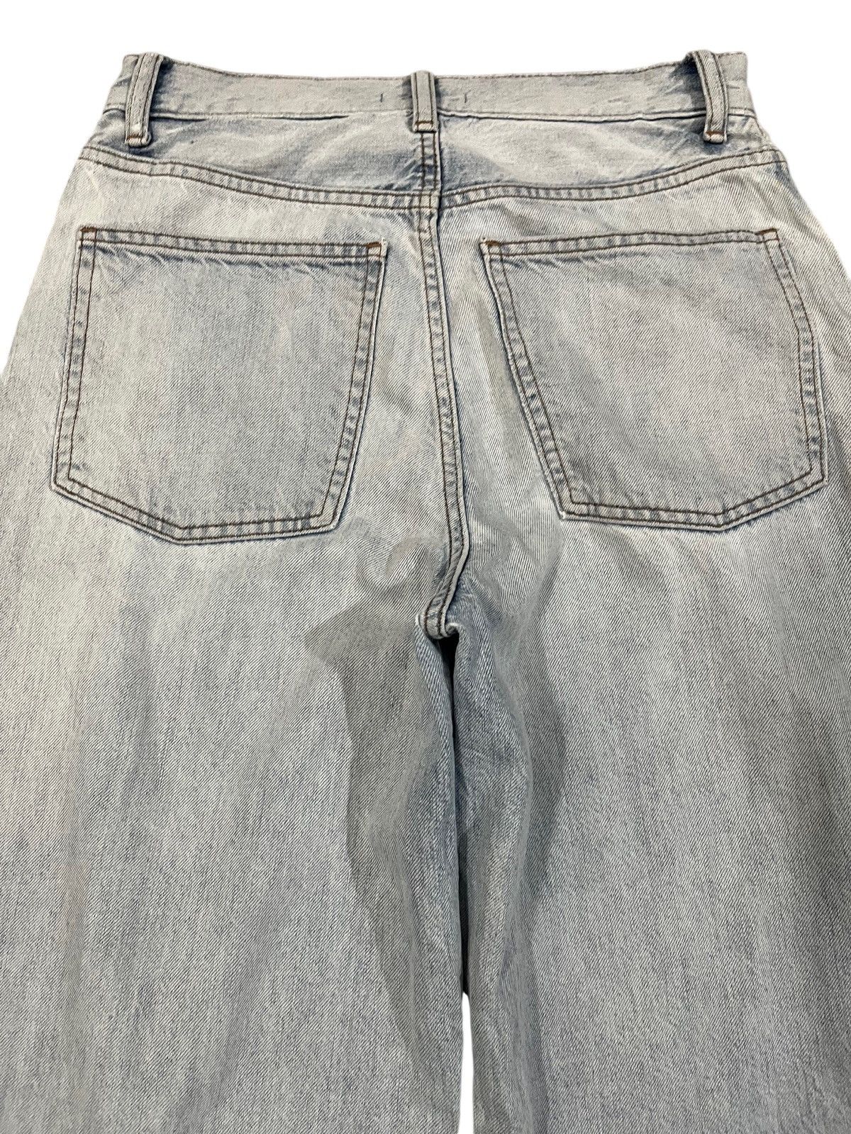 Christophe Lemaire × Jun Takahashi × Uniqlo Vintage Uniqlo xChristophe Lemaire Baggy Faded Denim Size US 29 - 5 Thumbnail