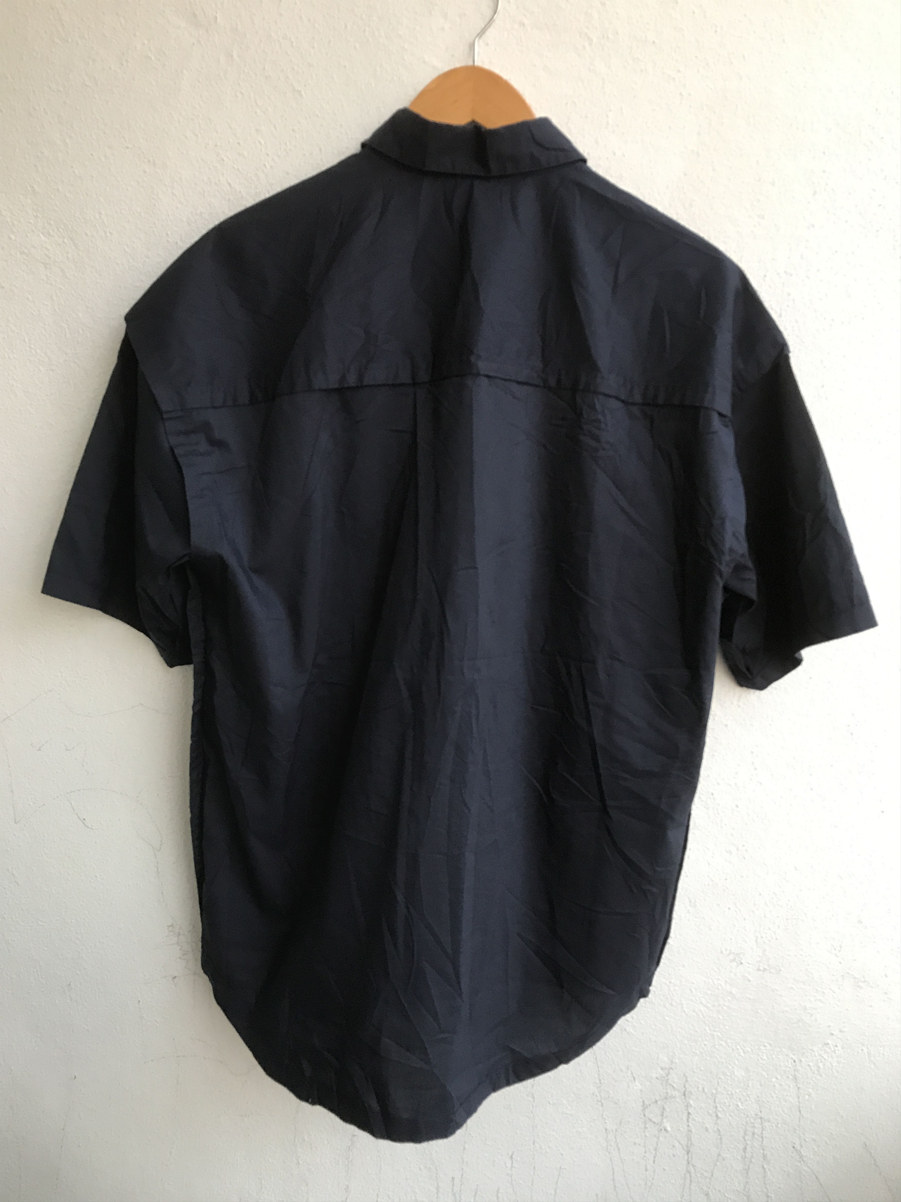 GU × Undercover GU x Undercover button down shirt Size US M / EU 48-50 / 2 - 8 Thumbnail