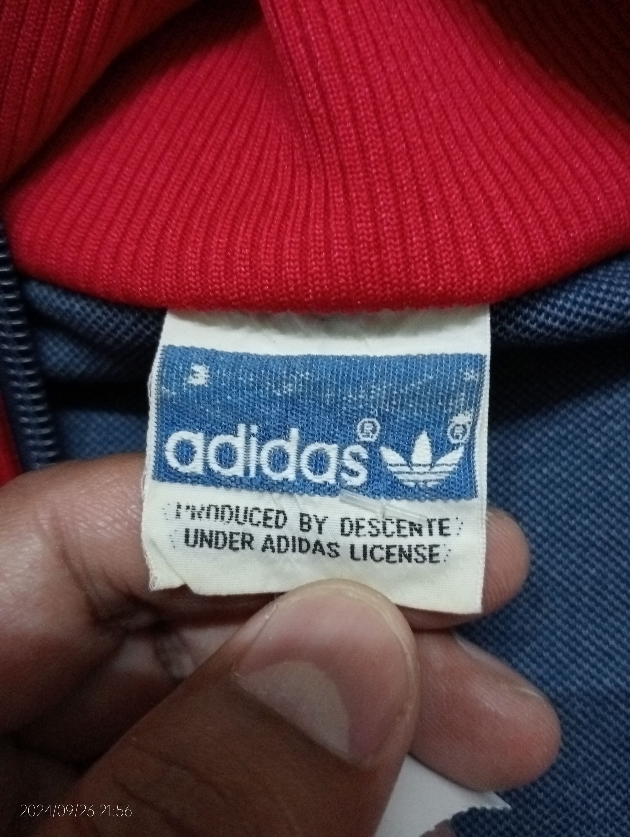 Adidas Vintage '80s Adidas Track Jacket Made in Japan Size US L / EU 52-54 / 3 - 11 Thumbnail