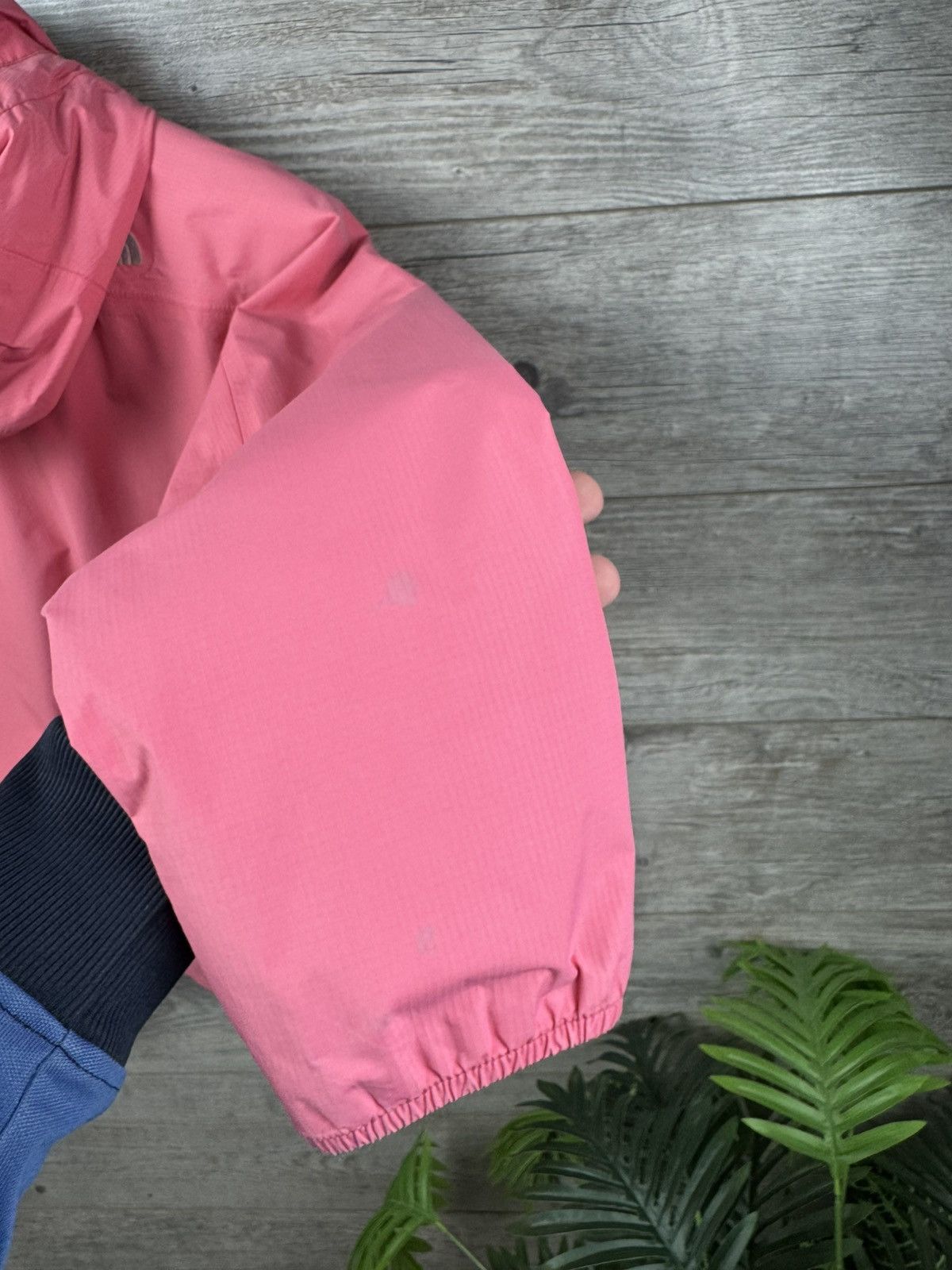 The North Face The north face HyVent y2k gorpcore style size S Size S / US 4 / IT 40 - 24 Thumbnail