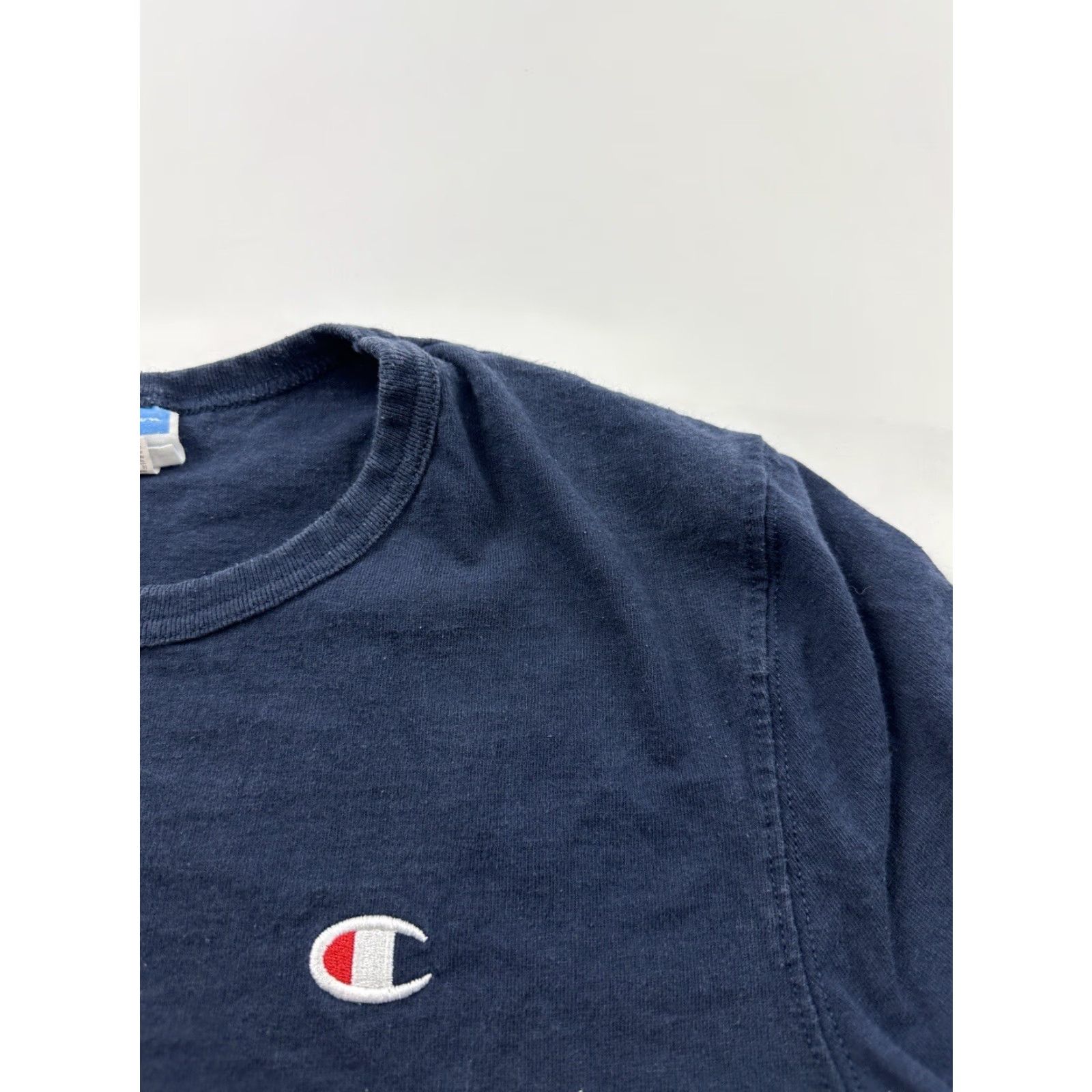Champion VINTAGE Champion Shirt Mens M Blue Short Sleeve Crew Neck Graphic Print Logo Y2K Retro Sports Wrestling 90s Size US M / EU 48-50 / 2 - 3 Thumbnail