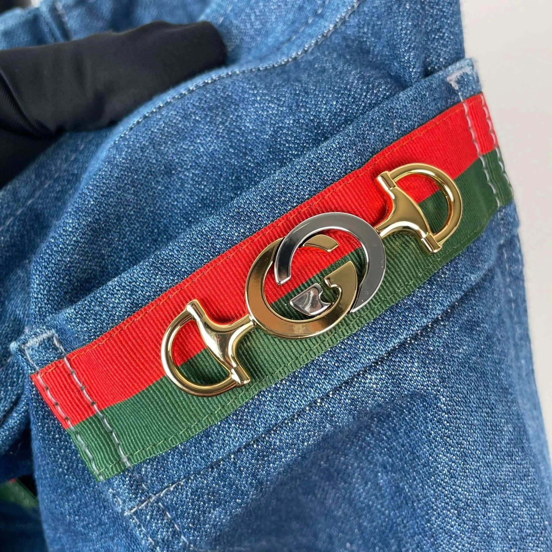 Gucci Gucci denim mini skirt blue 40 Size 28" / US 6 / IT 42 - 7 Thumbnail