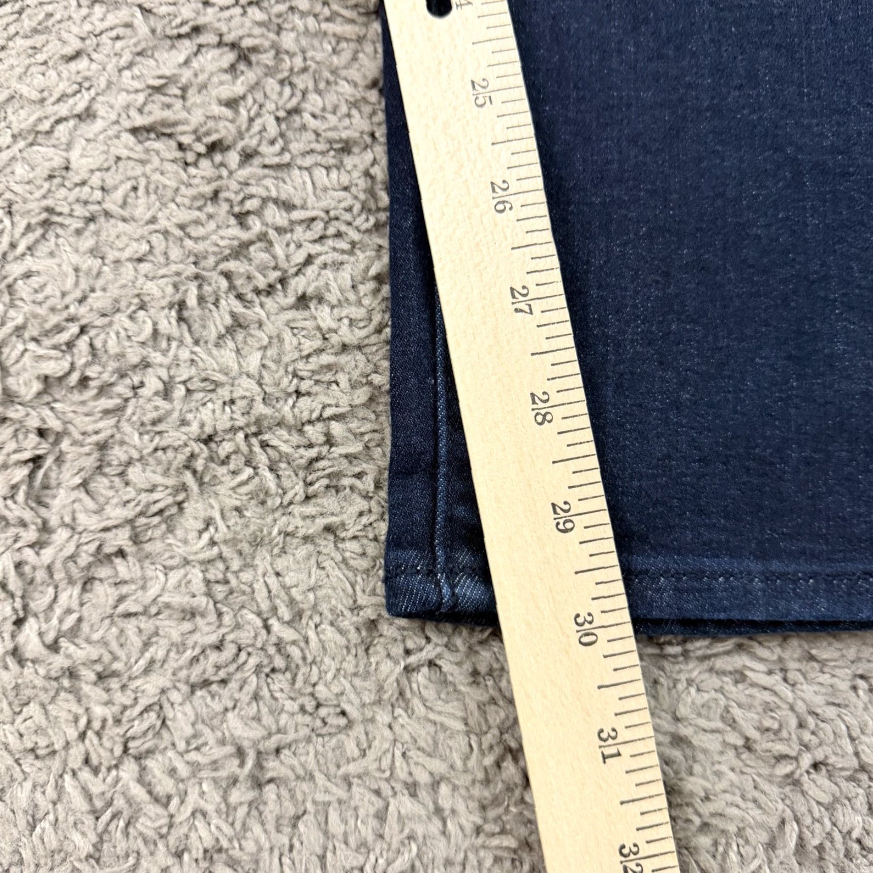 Banana Republic Banana Republic Jeans Men 35 Slim Fit Dark Wash Denim Stretch Low Rise Travel Jeans Slim Straight Mens Blue 32 Inseam 34x30 Pattern Solid Logo Accents Size US 34 / EU 50 - 6 Thumbnail