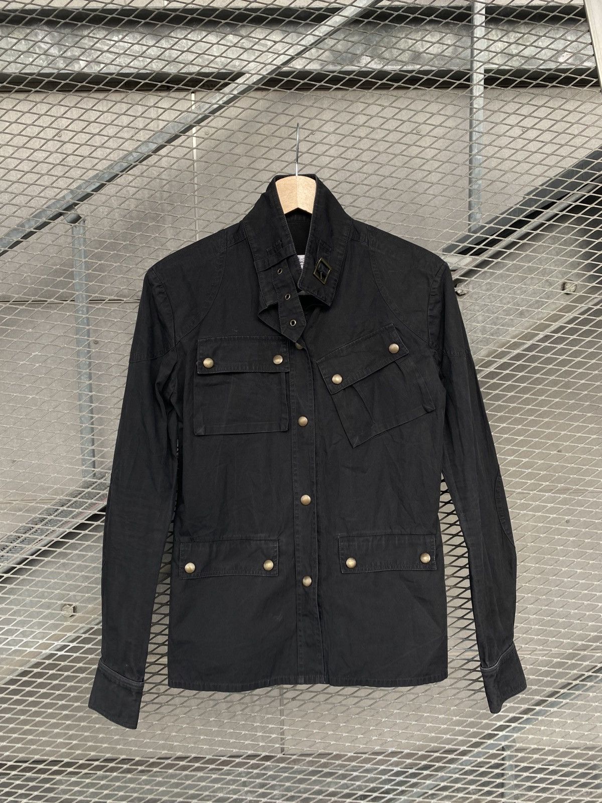 Balenciaga Balenciaga Le Dix Autumn 2001 Cargo Pockets Runway Shirt Size L / US 10 / IT 46 - 2 Thumbnail