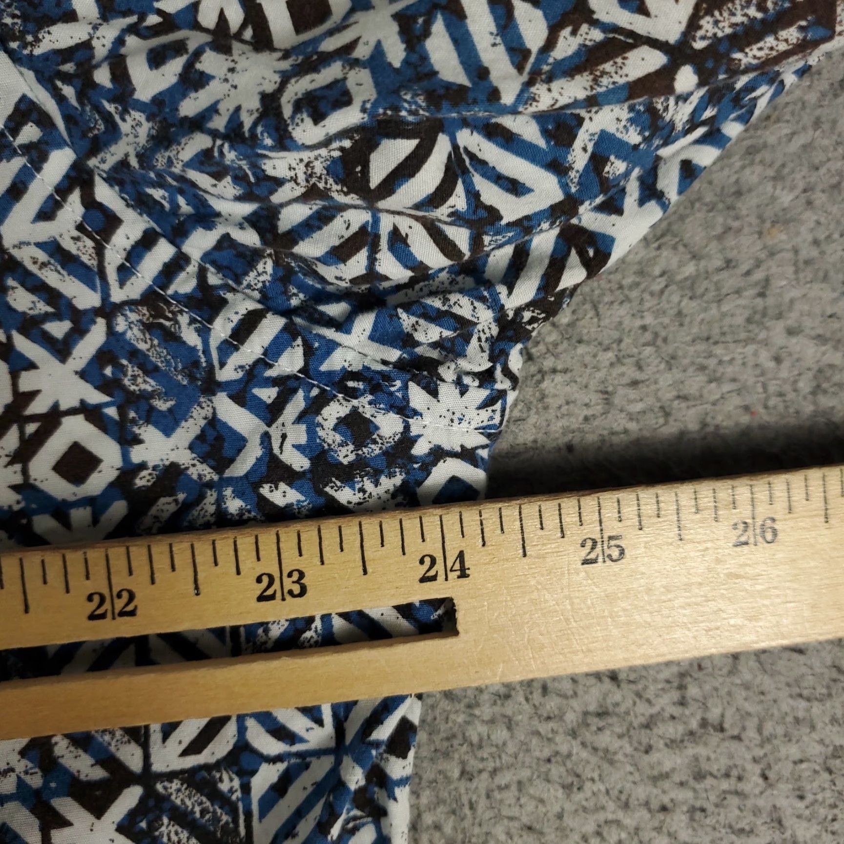 Robert Graham Robert Graham Shirt Mens XL Blue Brown Geometric Button Up Long Sleeve Size US XL / EU 56 / 4 - 7 Thumbnail