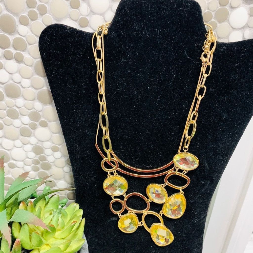 Other Beautiful 3 layers Necklaces in gold and crystals Size ONE SIZE - 1 Thumbnail