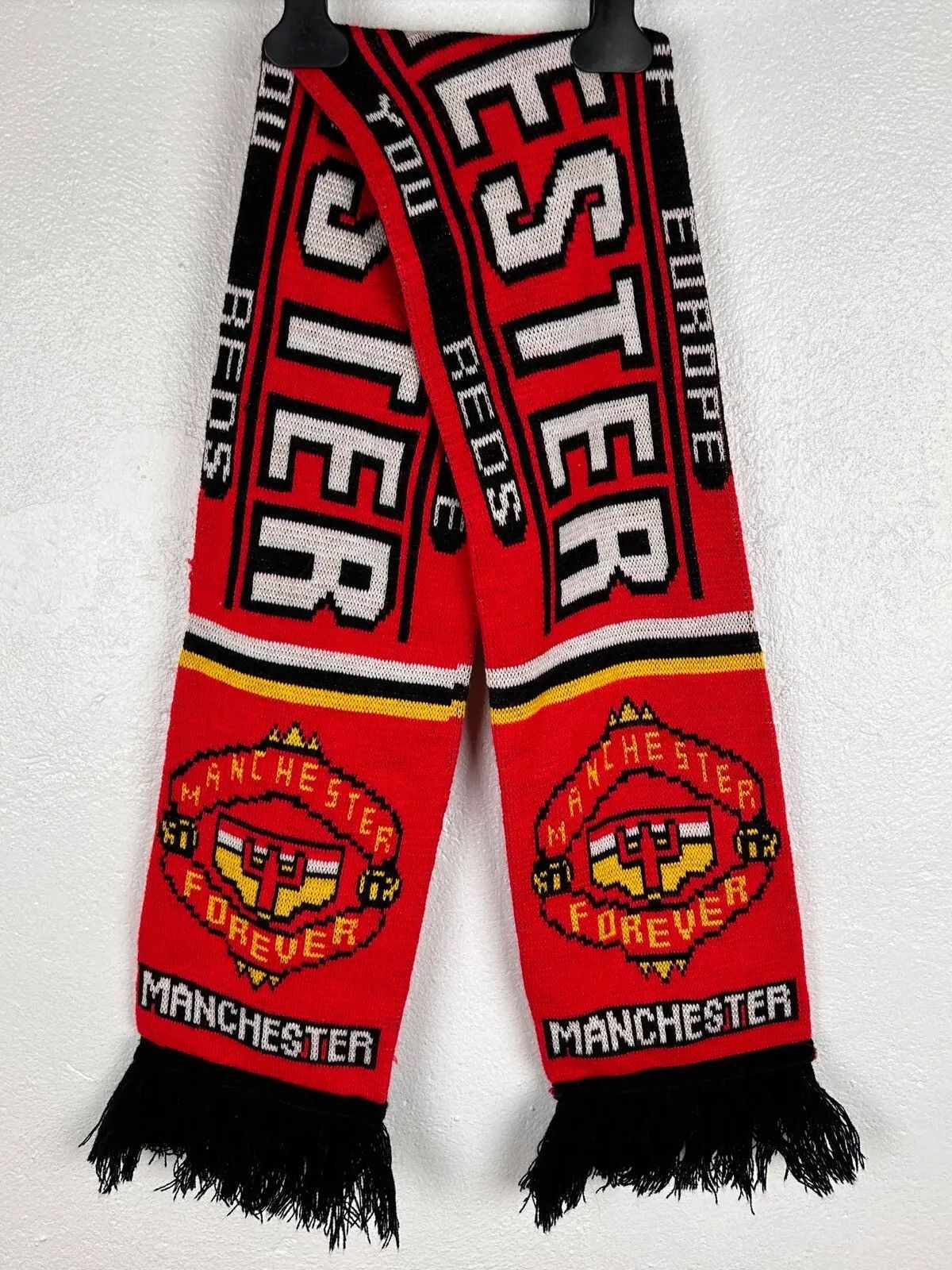 【archive】00s Manchester United muffler 0bca9656231e.jpg?width=3840&