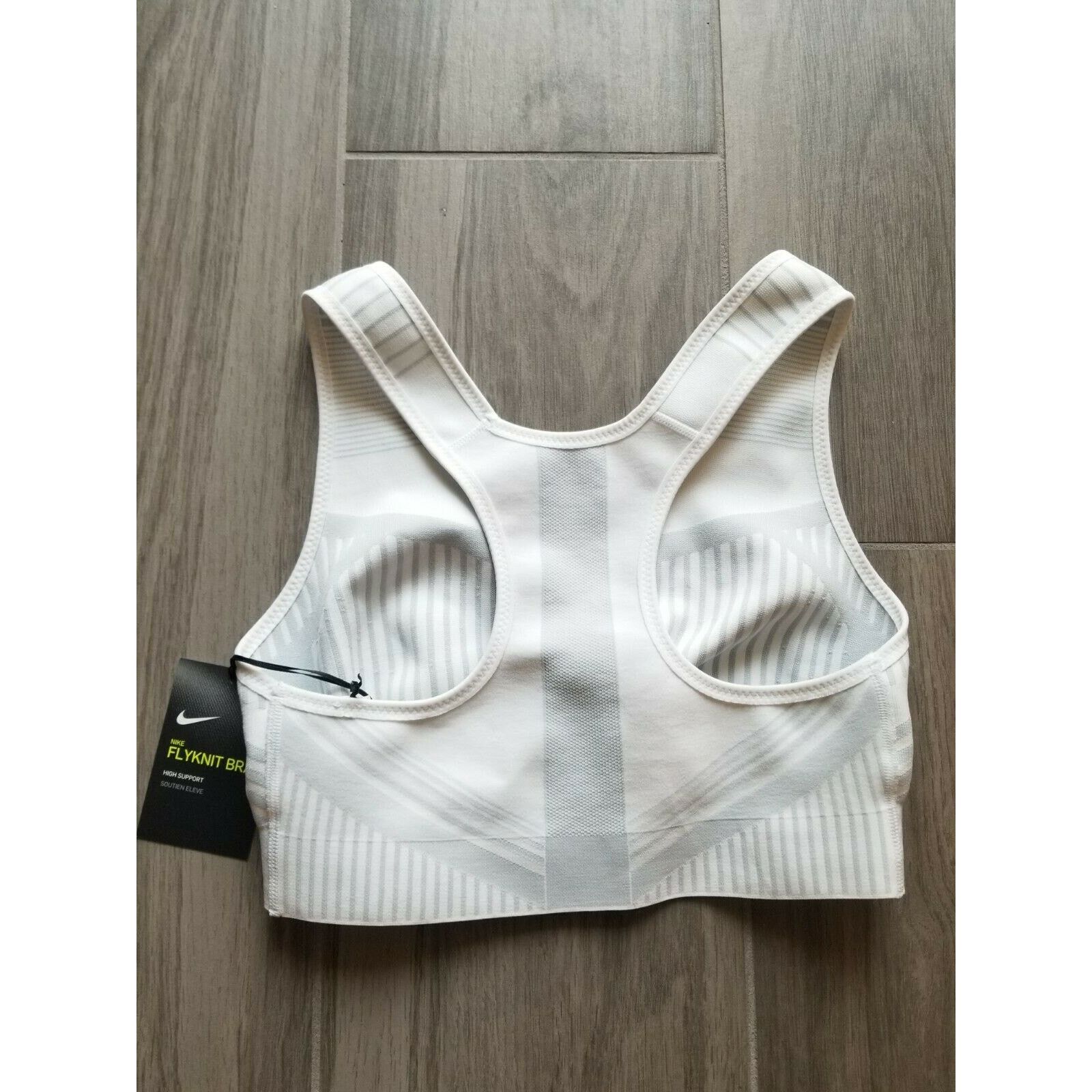 Nike $80 Nike Flyknit High Support Sports Bra Gym Training XS NWT Size XS / US 0-2 / IT 36-38 - 7 Thumbnail