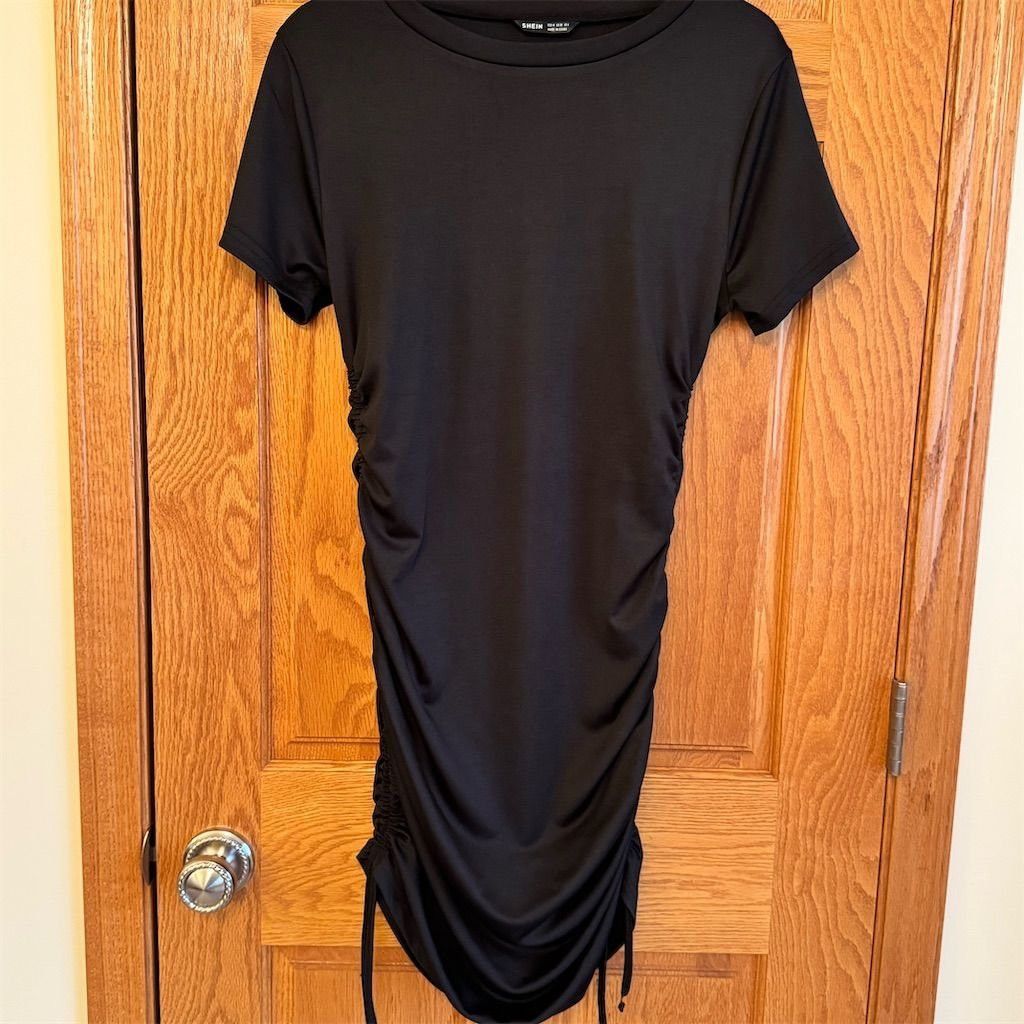 Shein SHEIN Women's Black Ruched Drawstring Bodycon Mini Dress Si Size M / US 6-8 / IT 42-44 - 1 Thumbnail