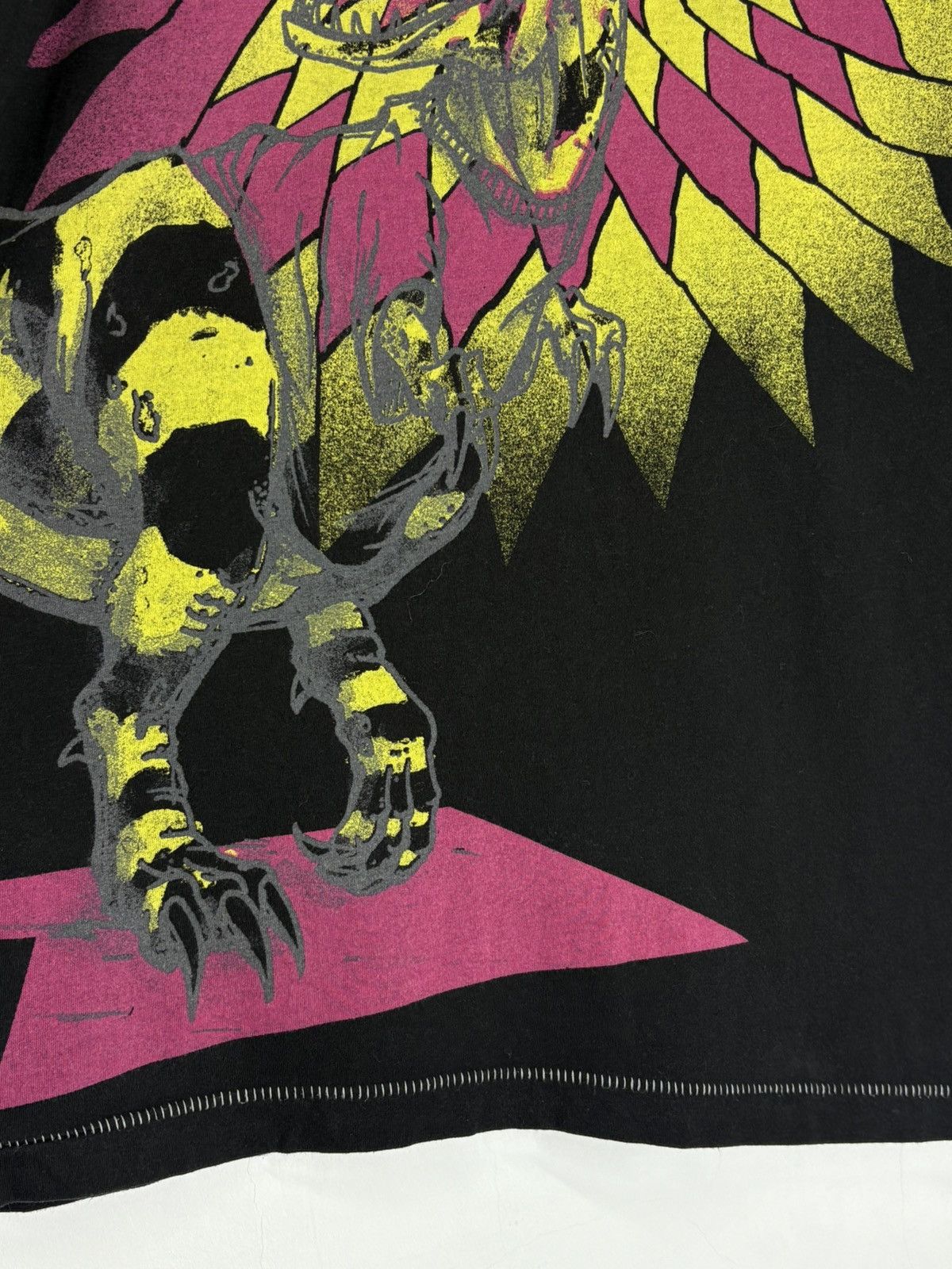 Diesel Vintage 90s Diesel Japanese Dragon Y2k T-Shirt Size US L / EU 52-54 / 3 - 9 Thumbnail
