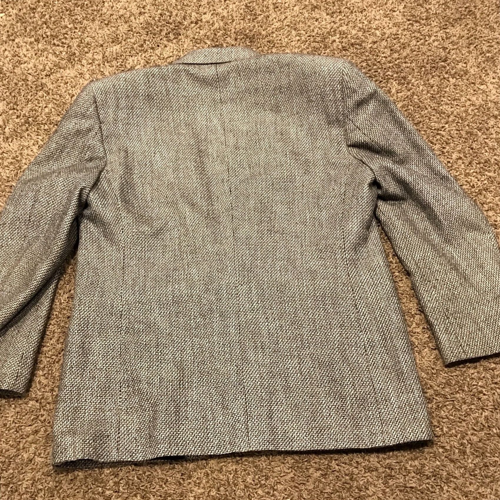 Haggar Haggar Blazer Shirt Sports Men 44 Gray Wool Tweed 100% Wool Single-Breasted Two-Button Notch Lapel Jacket VINTAGE Size 44R - 6 Thumbnail