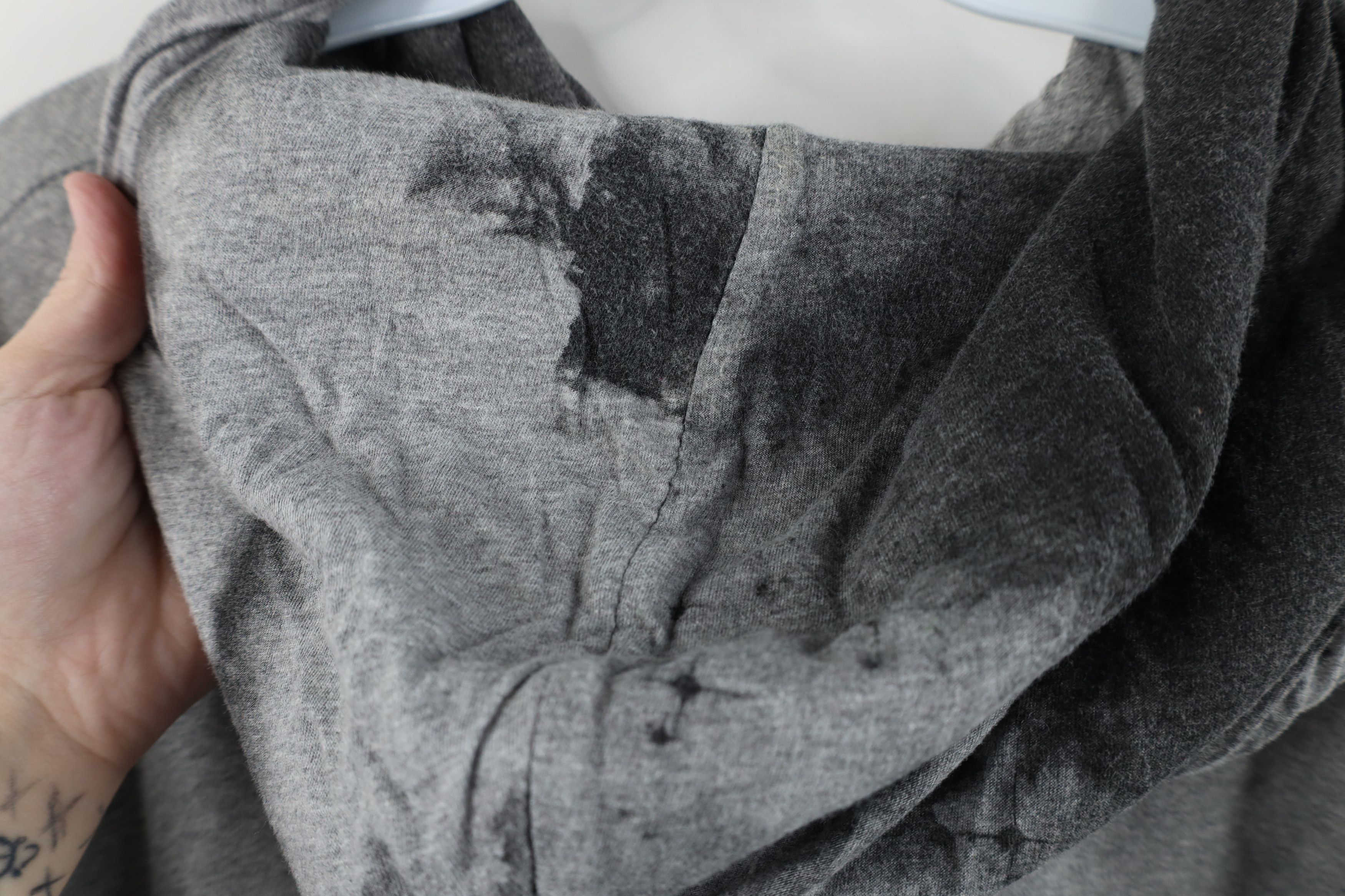 WeSC WESC Embossed Streetwear Hoodie Sweatshirt Heather Gray Size US L / EU 52-54 / 3 - 11 Thumbnail