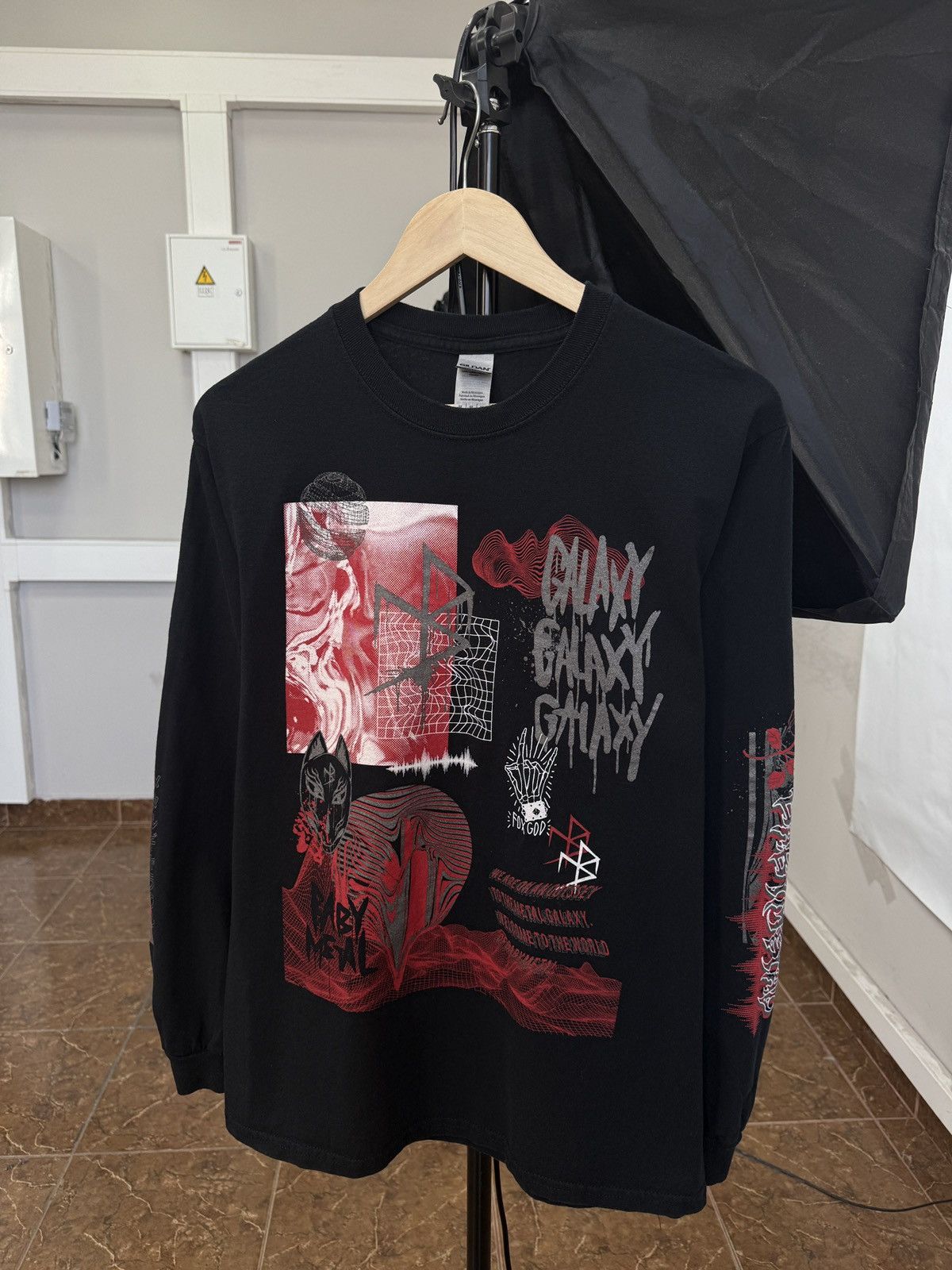 Band Tees 🖤🇯🇵 BABY METAL Galaxy Long Sleeve Cyberpunk Emo Goth Y2K Size US M / EU 48-50 / 2 - 1 Thumbnail