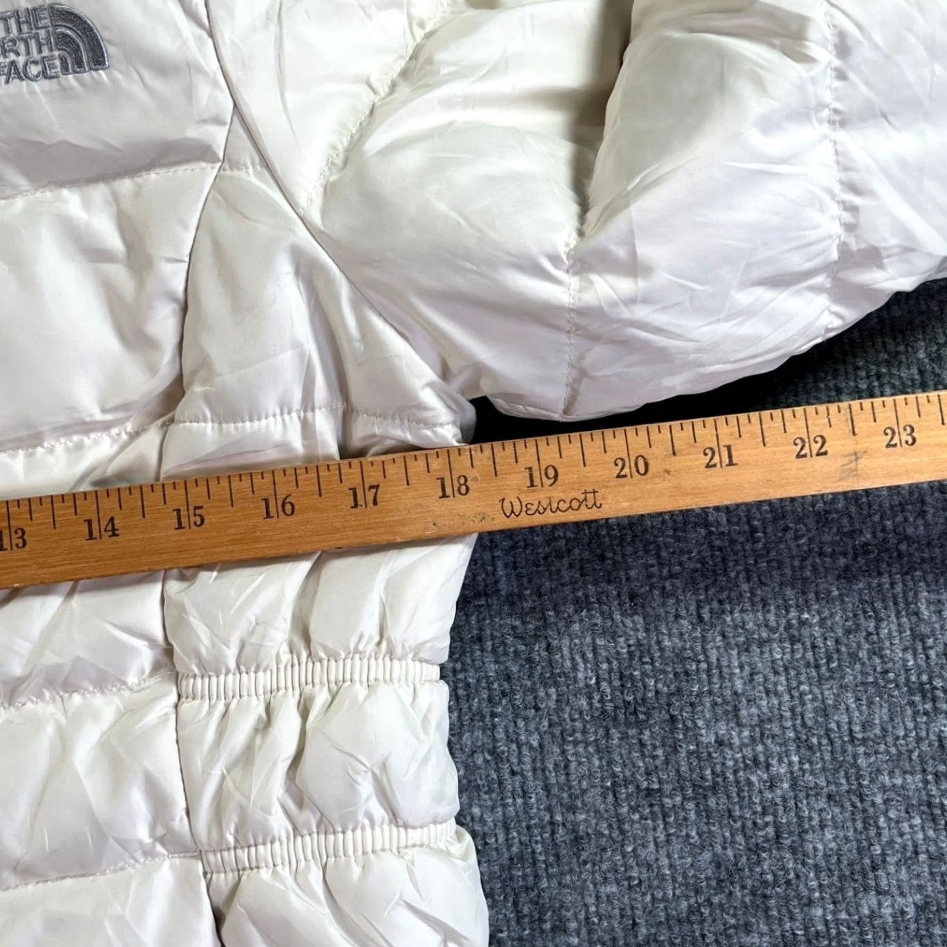 The North Face The North Face Puffer Jacket Women Small Cream Hooded Elastic Waist Quilted Zip Size S / US 4 / IT 40 - 7 Thumbnail