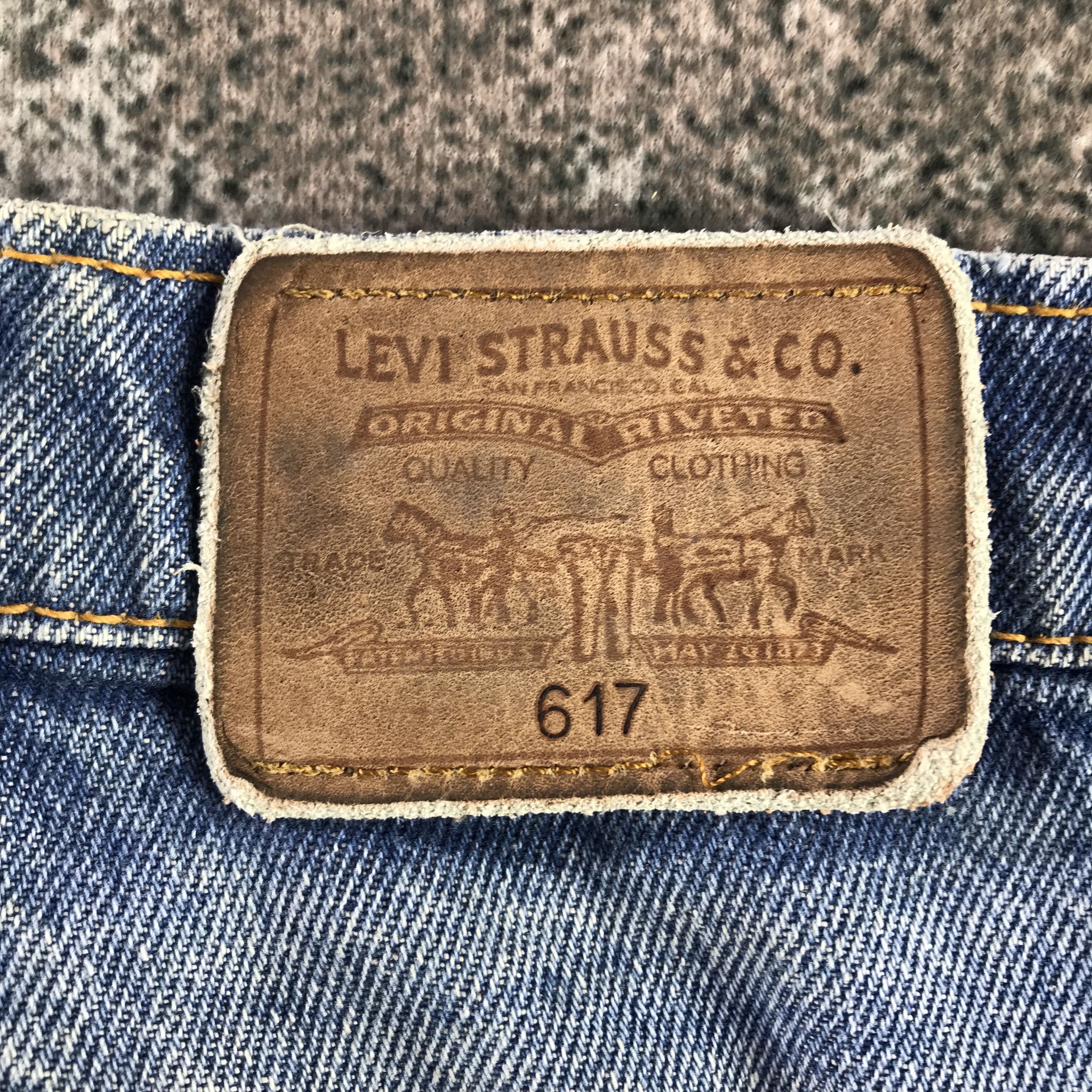 Levi's Vintage Levis 617 Jeans Medium Wash Denim KJ3379 Size US 36 / EU 52 - 5 Thumbnail