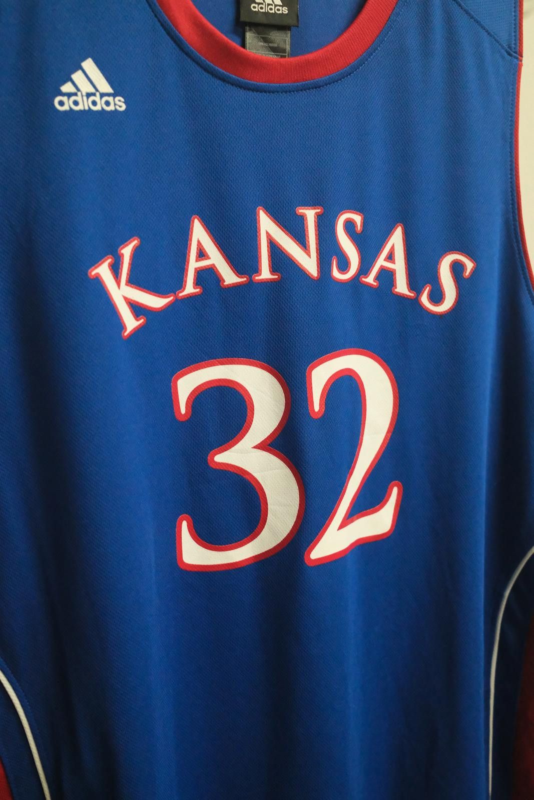 Adidas Adidas Kansas Jayhawks #32 Basketball Jersey Size ONE SIZE - 4 Thumbnail