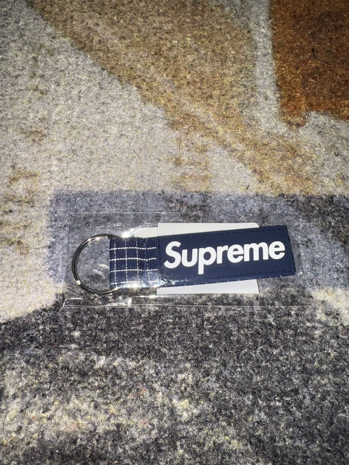 Supreme Supreme 3M Reflective Ripstop Keychain Size ONE SIZE - 1 Thumbnail