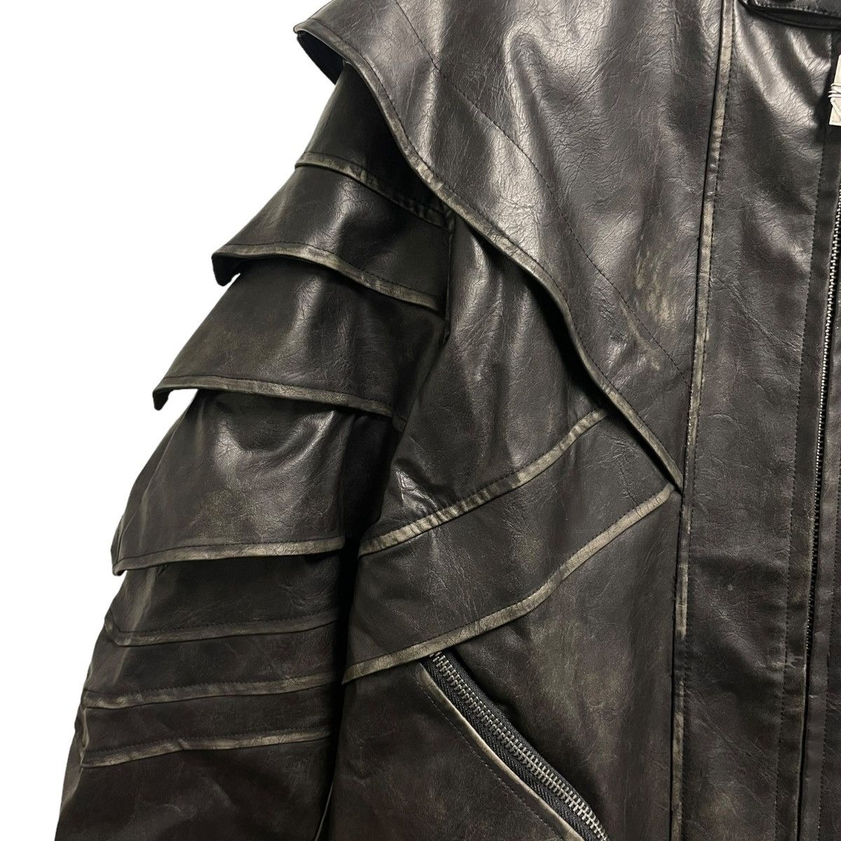 Designer × Issey Miyake × Japanese Brand Armor pleat leather jacket Size US L / EU 52-54 / 3 - 4 Thumbnail