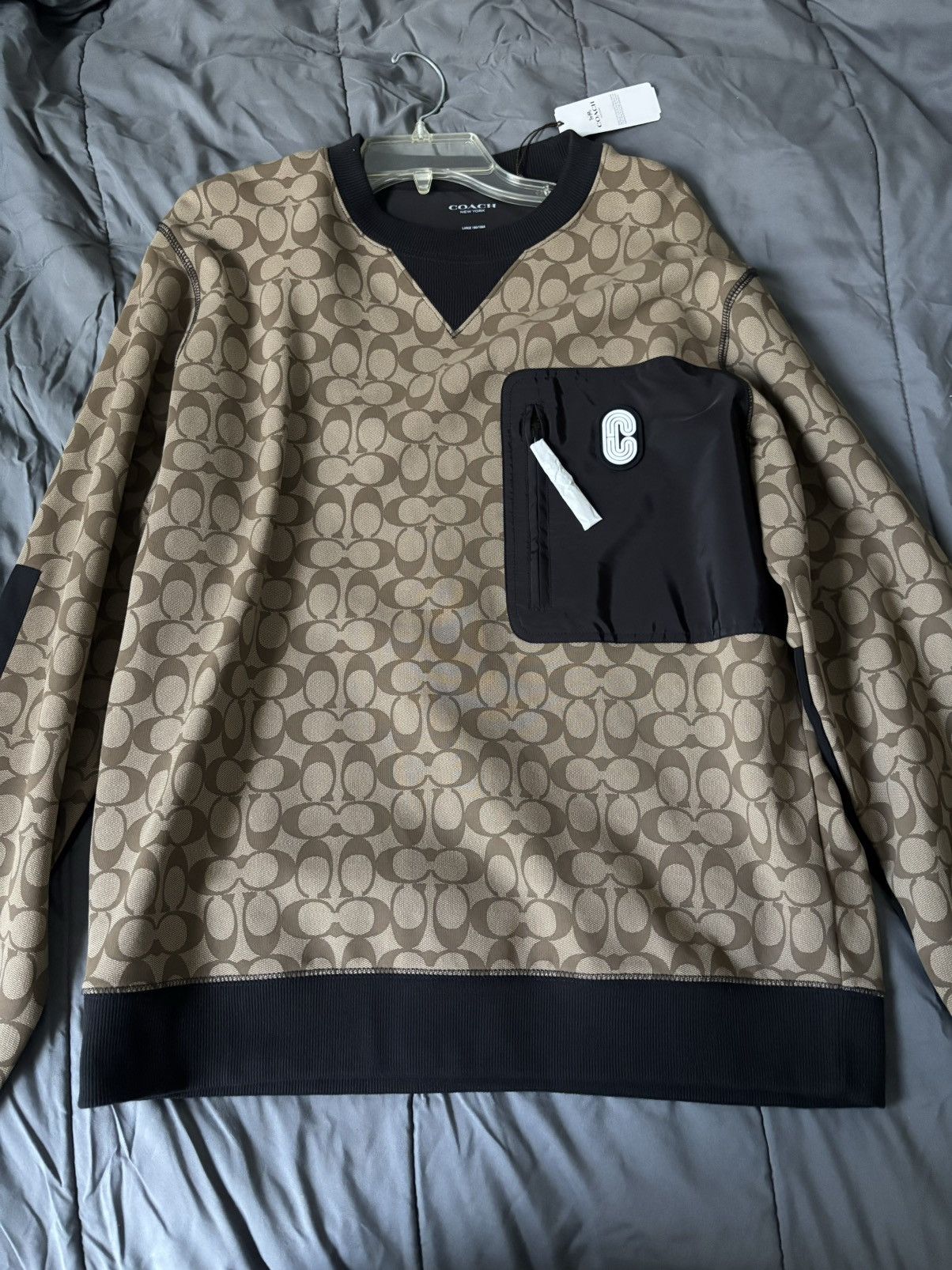 Coach COACH Mixed Media Signature sweater Size L / US 10 / IT 46 - 1 Thumbnail