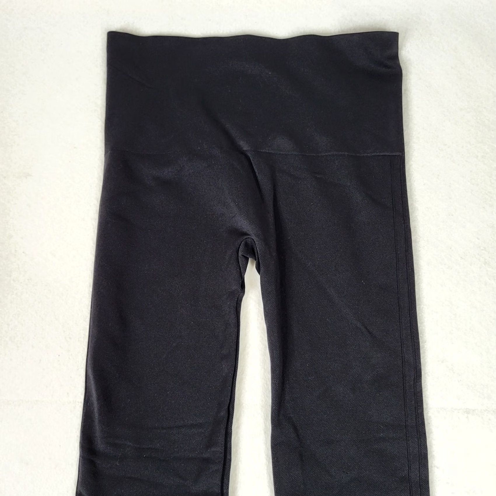 Spanx Spanx Women's black Ankle leggings Size L/G Regular Stretch Nylon Spandex Size 36" / US 14 / IT 50 - 4 Thumbnail