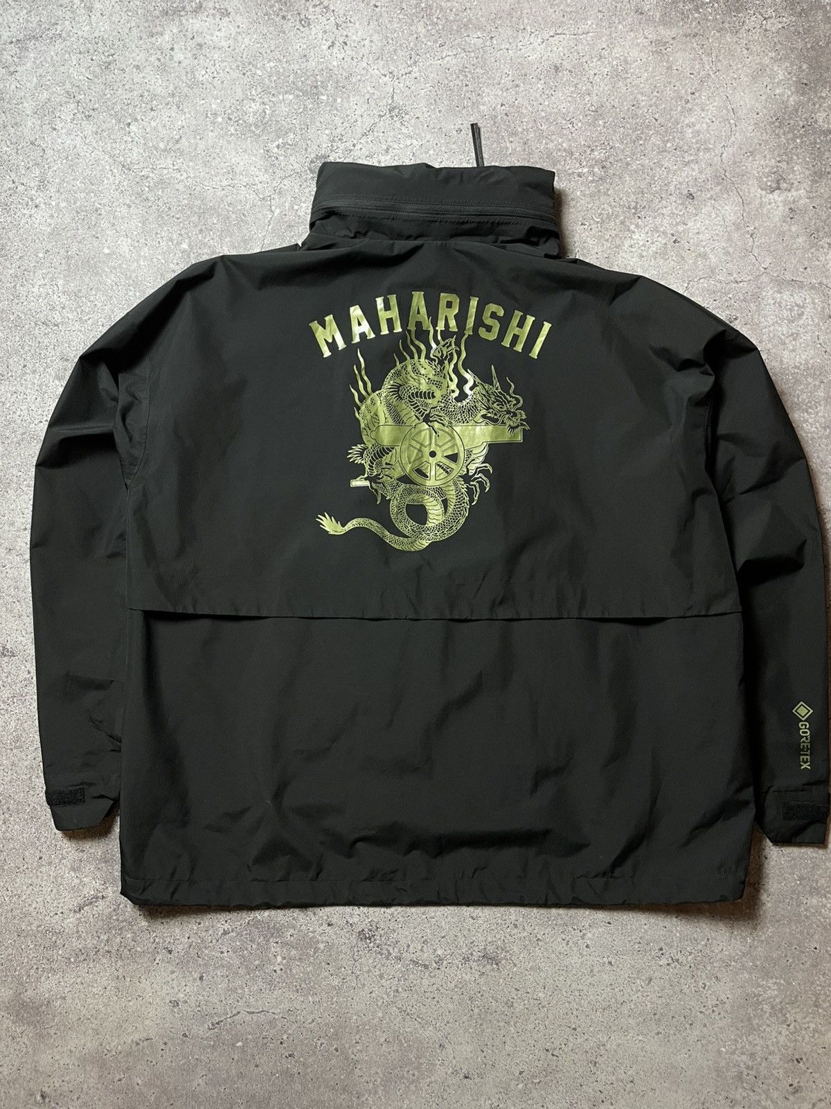 Adidas × Maharishi Adidas Arsenal x Maharishi Gore Tex Jacket Size L Size US L / EU 52-54 / 3 - 1 Thumbnail
